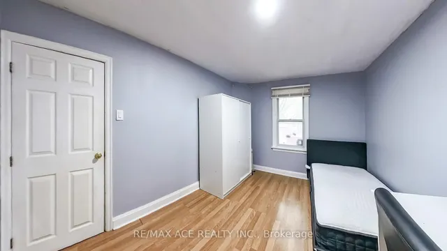 Additional property image - 114 Royal Ave