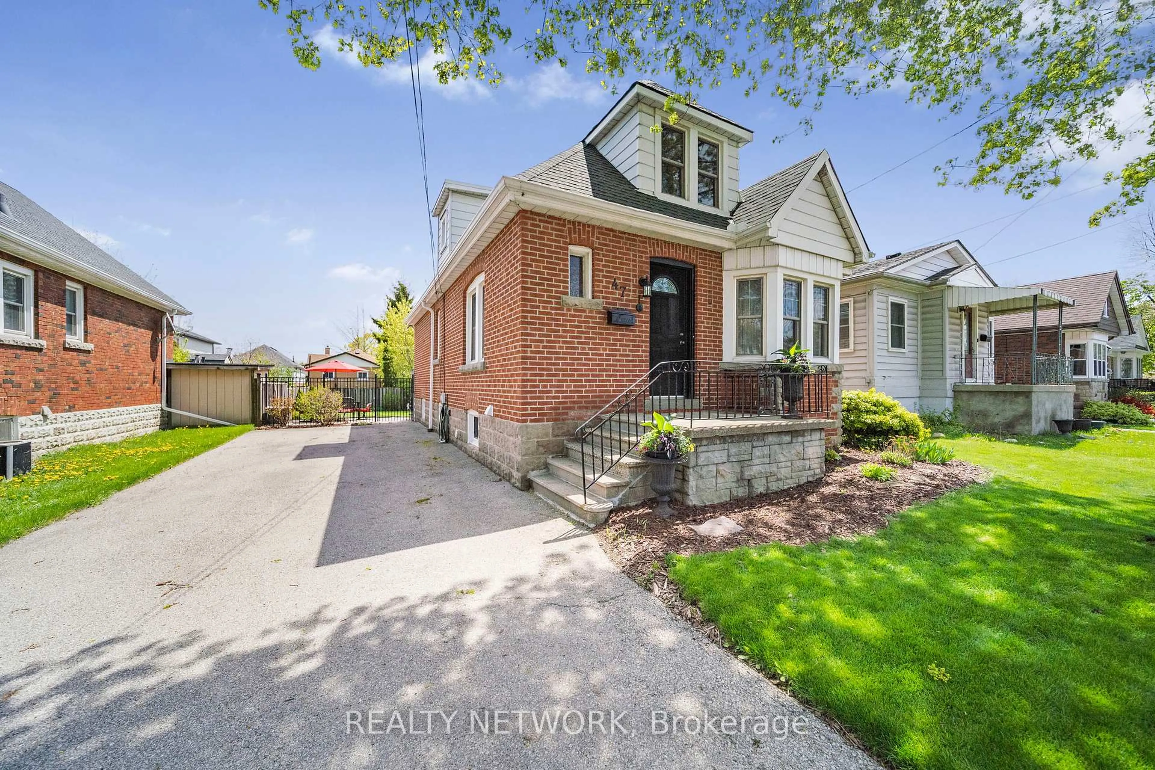 Home with brick exterior material, street for 47 East 15th St, Hamilton Ontario L9A 4E6