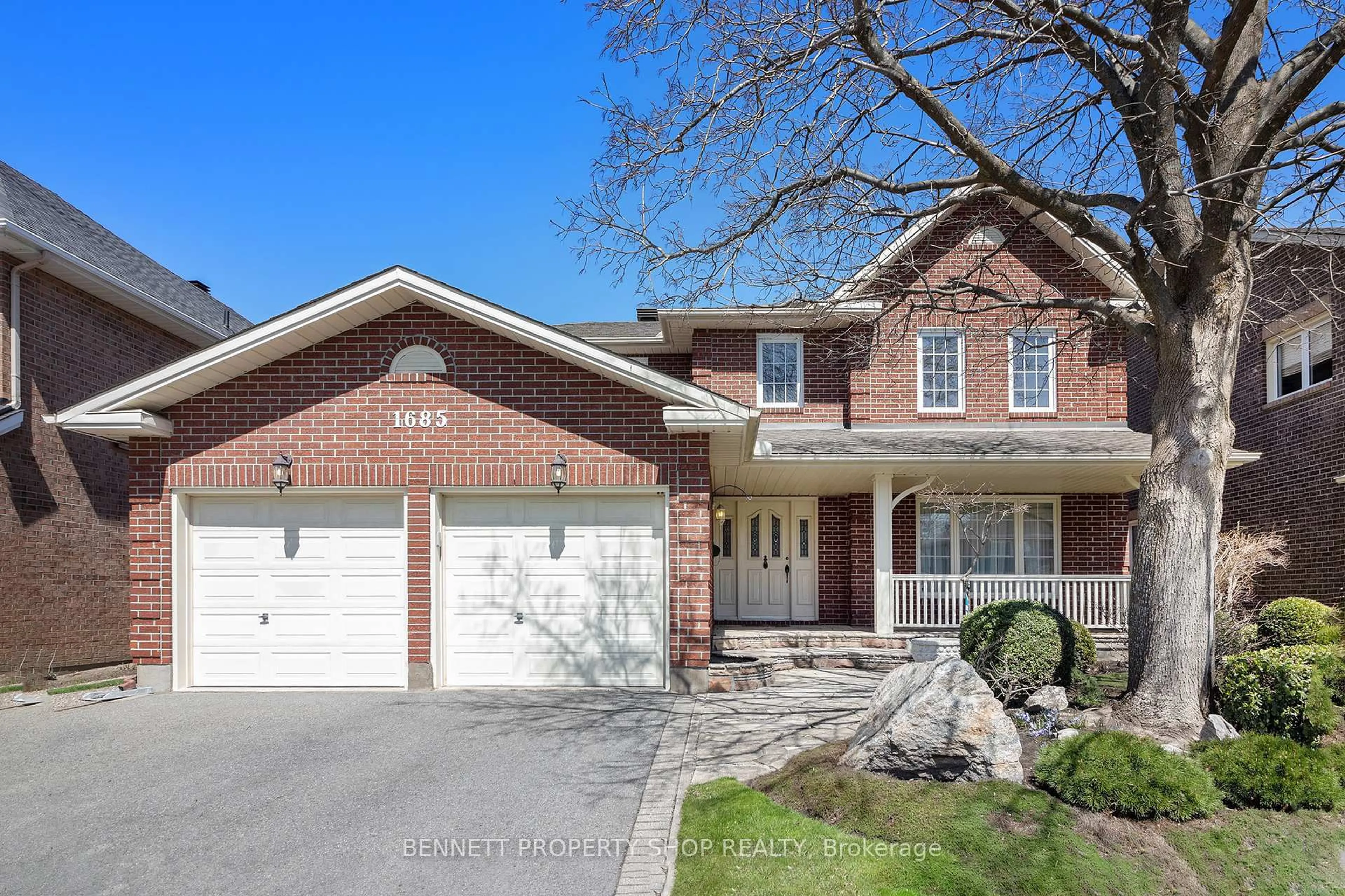 Home with brick exterior material, street for 1685 Laurelwood Pl, Orleans Ontario K1C 6Y4
