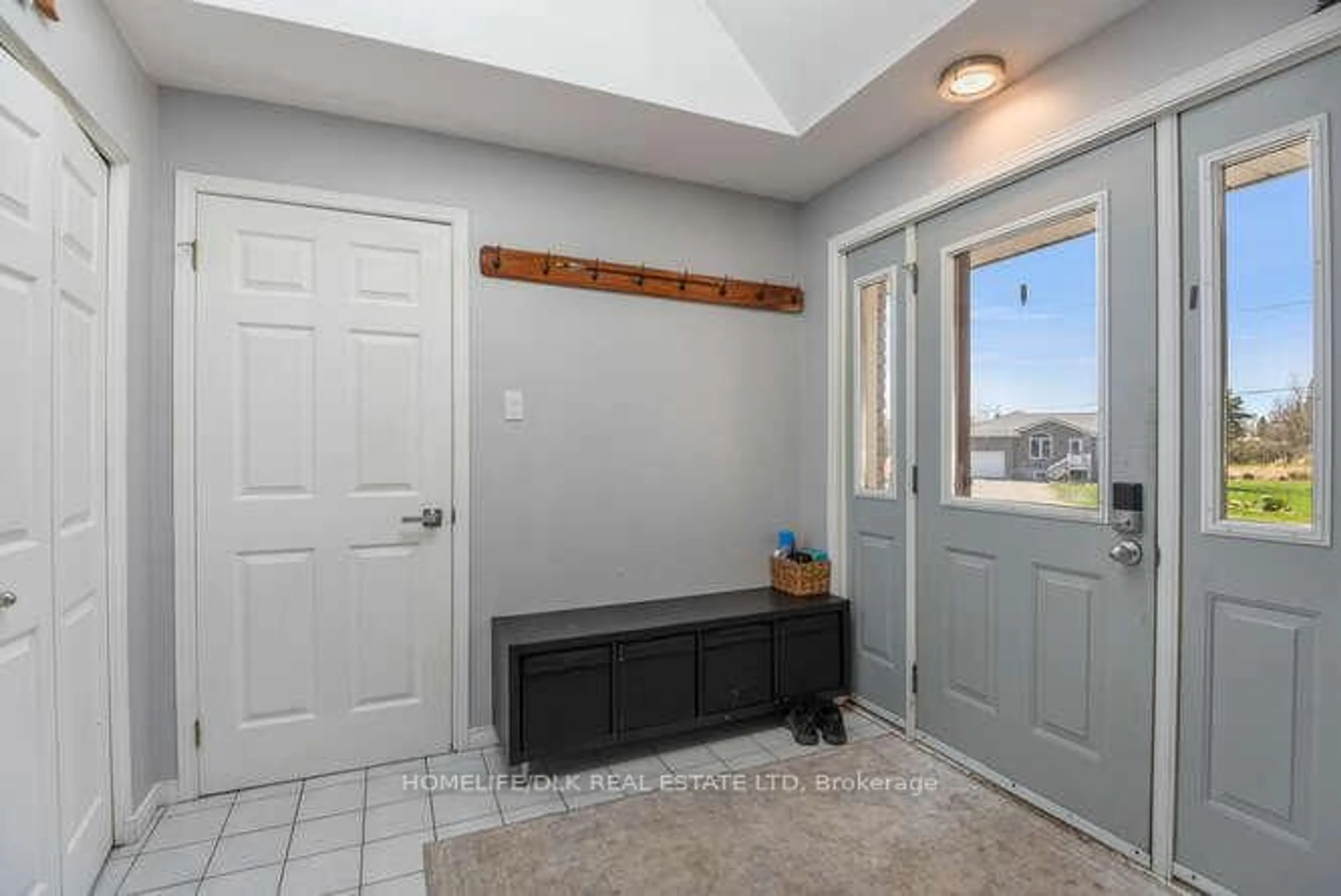 Indoor entryway for 3 Brookview Cres, Athens Ontario K0E 1B0