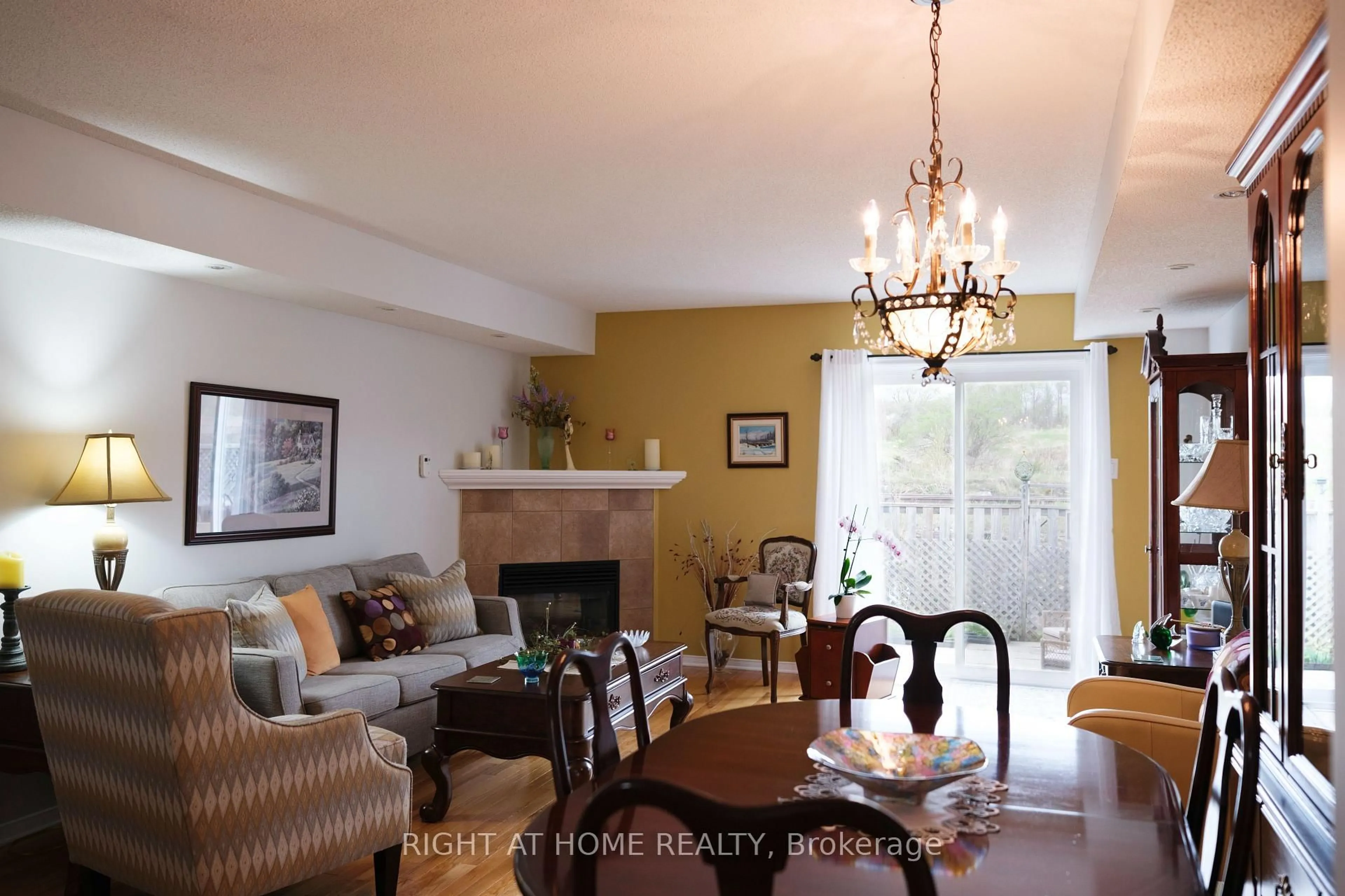 Living room with furniture, unknown for 38 Spruce Cres, Arnprior Ontario K7S 3V8
