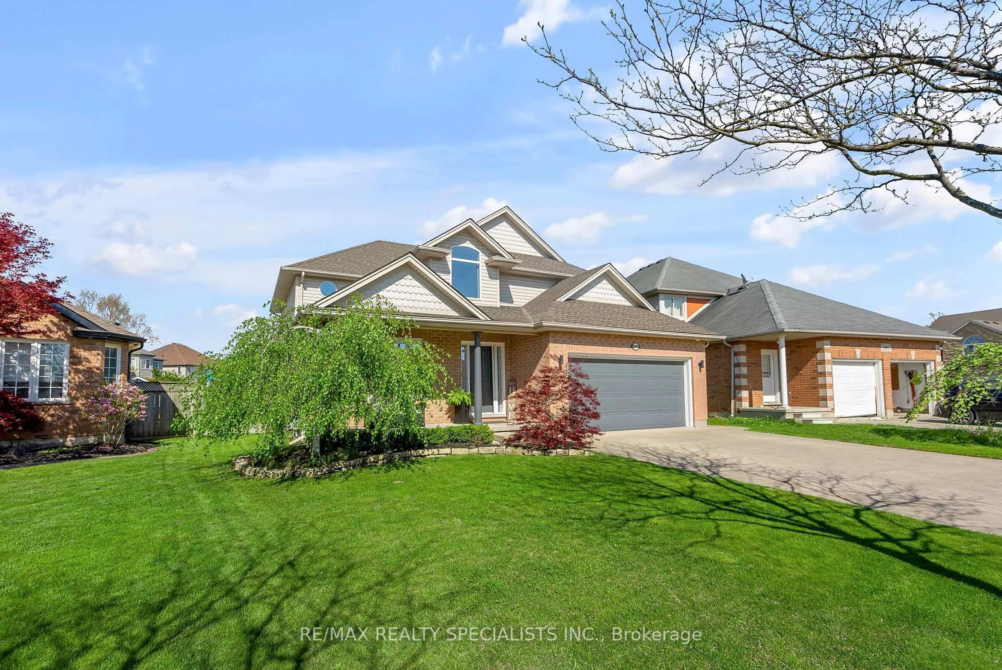 Home with brick exterior material, street for 8087 Beaver Glen Dr, Niagara Falls Ontario L2H 3K5