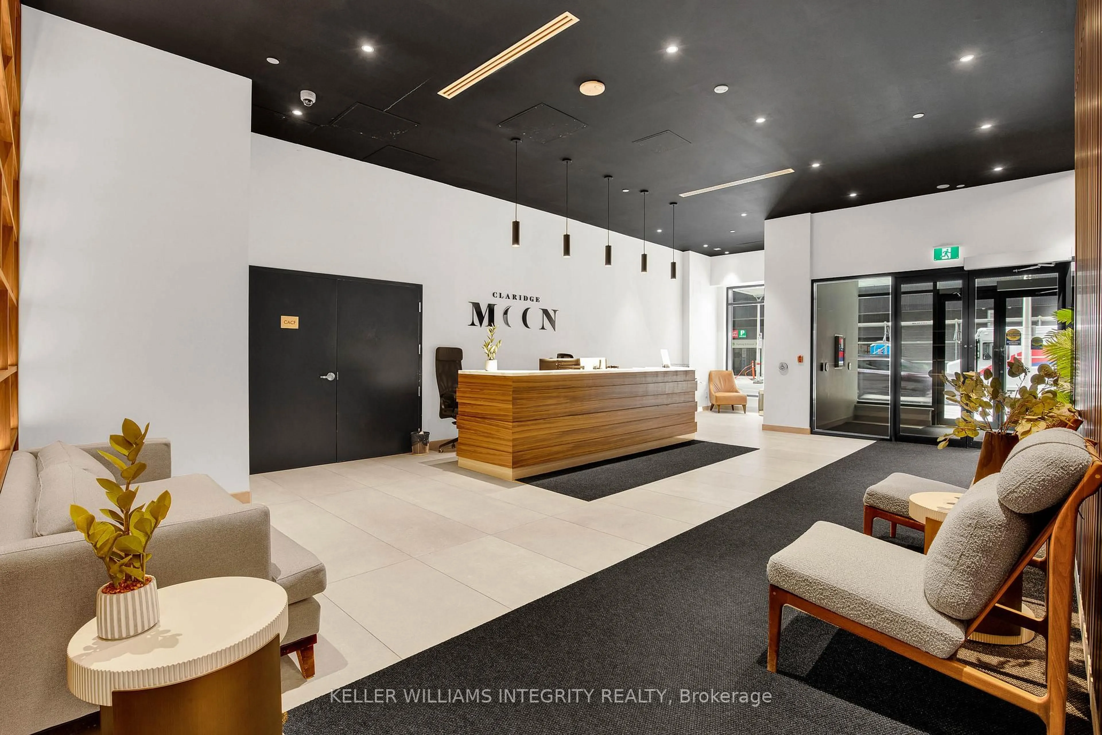 Lobby for 340 Queen St #1409, Ottawa Ontario K1R 0G1