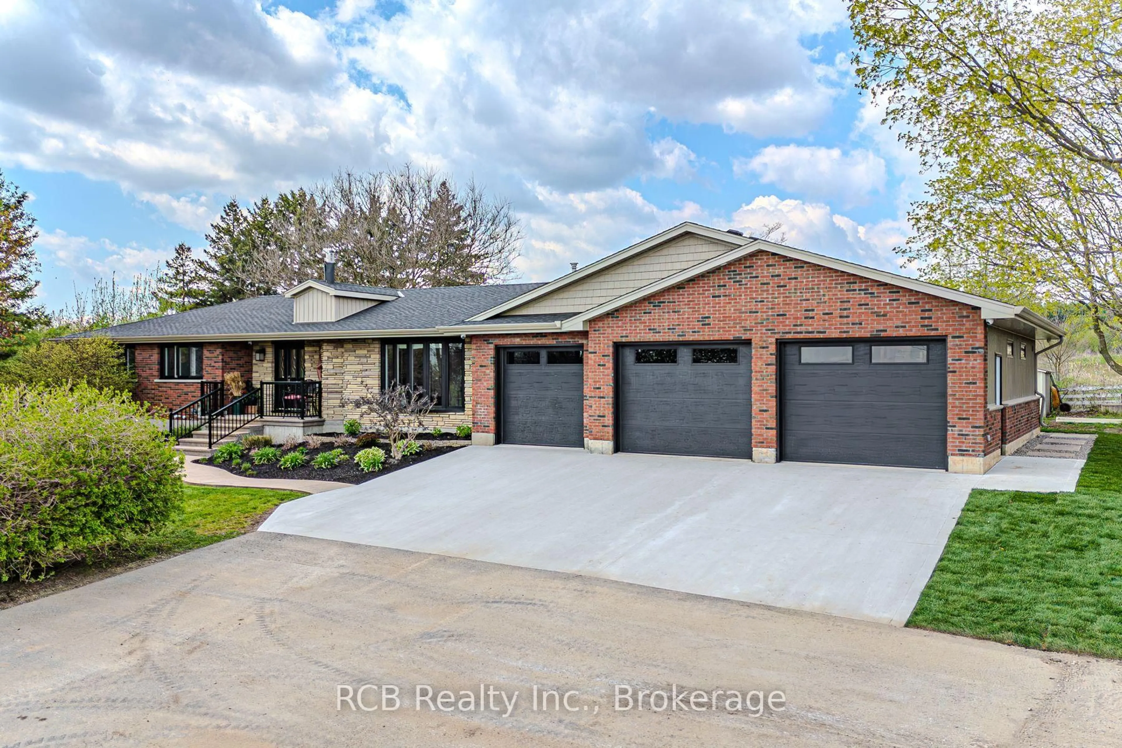 Home with brick exterior material, street for 253 Highway No 5 Highway, Brant Ontario N0E 1N0