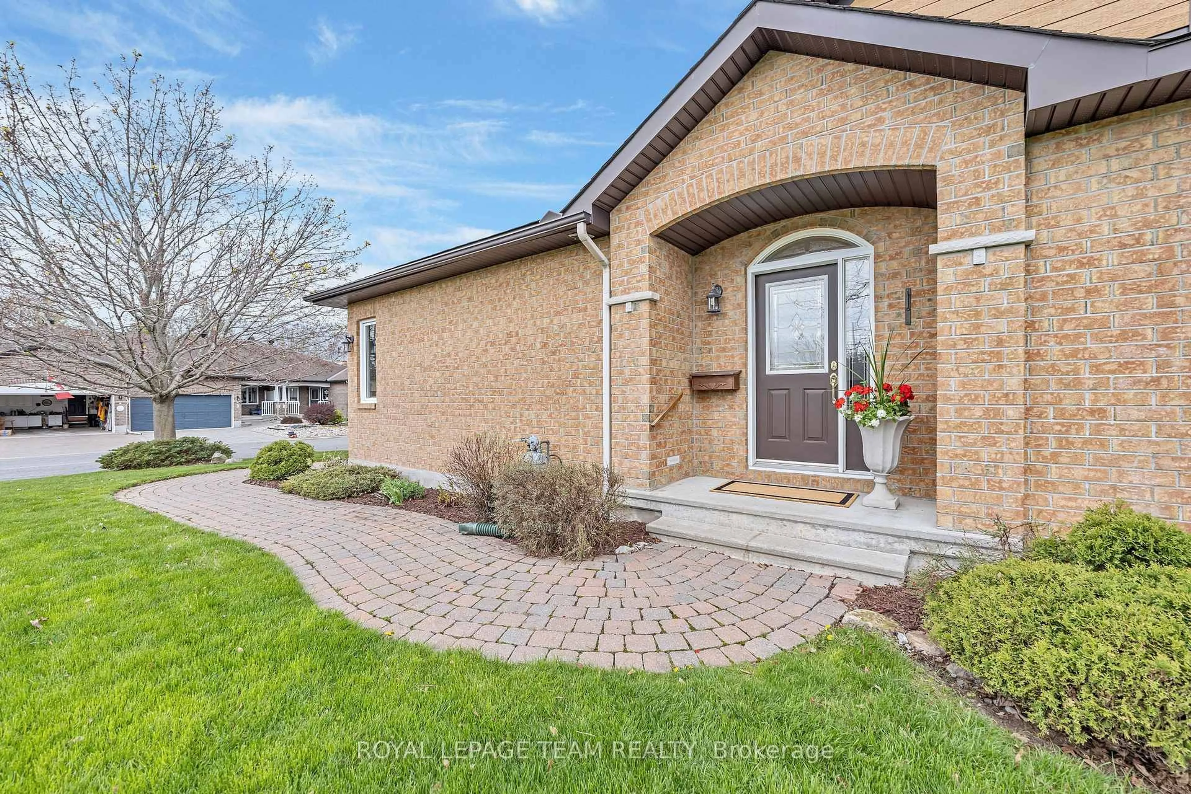 Home with brick exterior material, street for 2 Peregrine Cres, Kanata Ontario K2M 2T3
