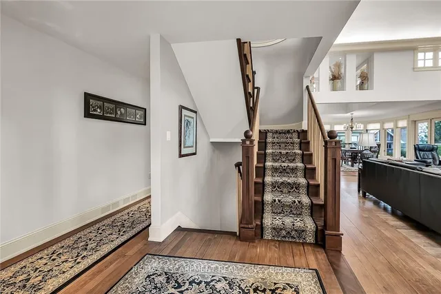 Additional property image - 285 Hamilton Dr