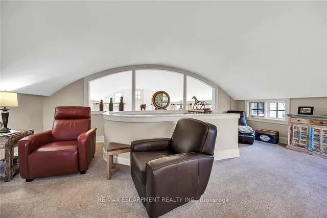 Additional property image - 285 Hamilton Dr