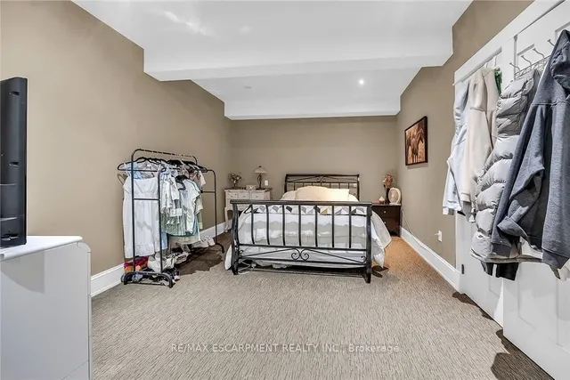 Additional property image - 285 Hamilton Dr