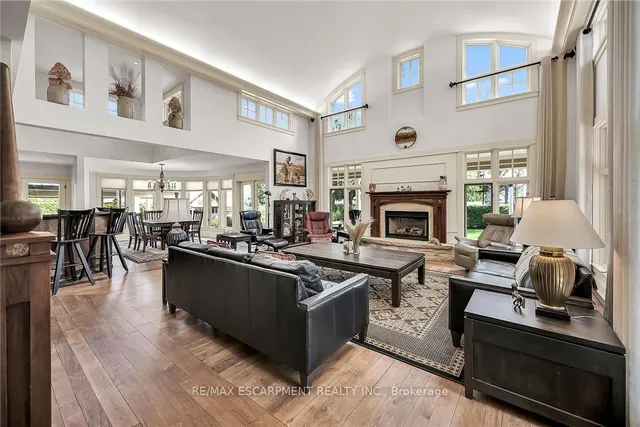 Additional property image - 285 Hamilton Dr