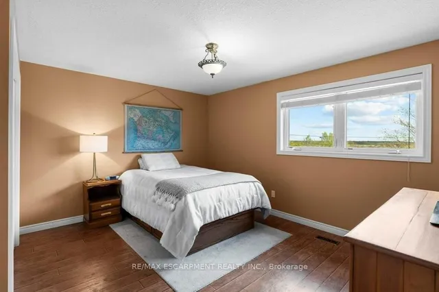 Additional property image - 407 Third Rd
