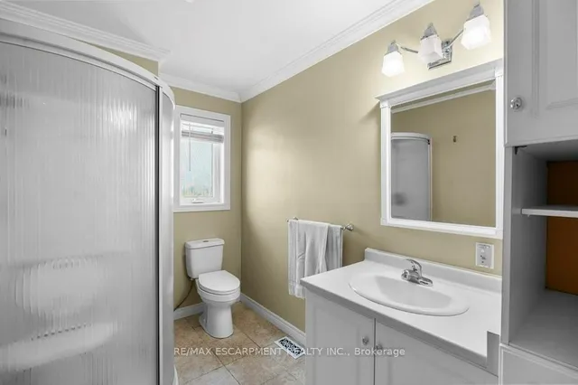 Additional property image - 407 Third Rd