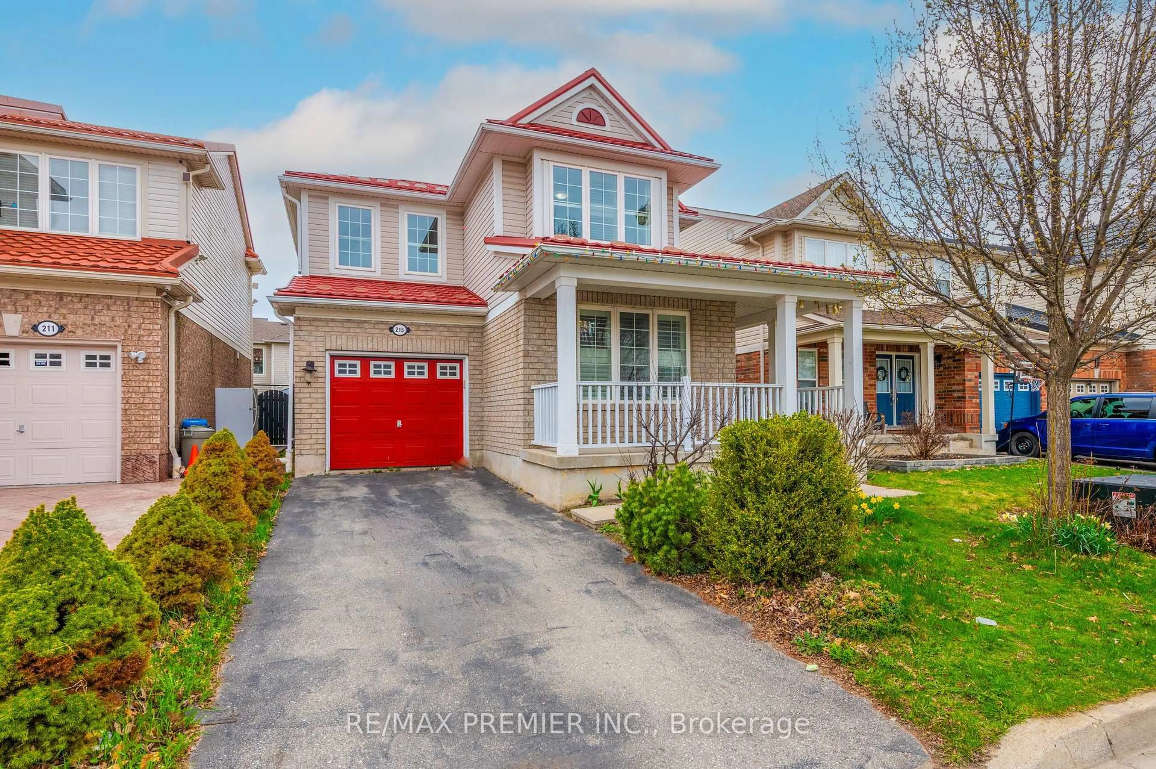 Home with vinyl exterior material, street for 215 Garth Massey Dr, Cambridge Ontario N1T 2G4