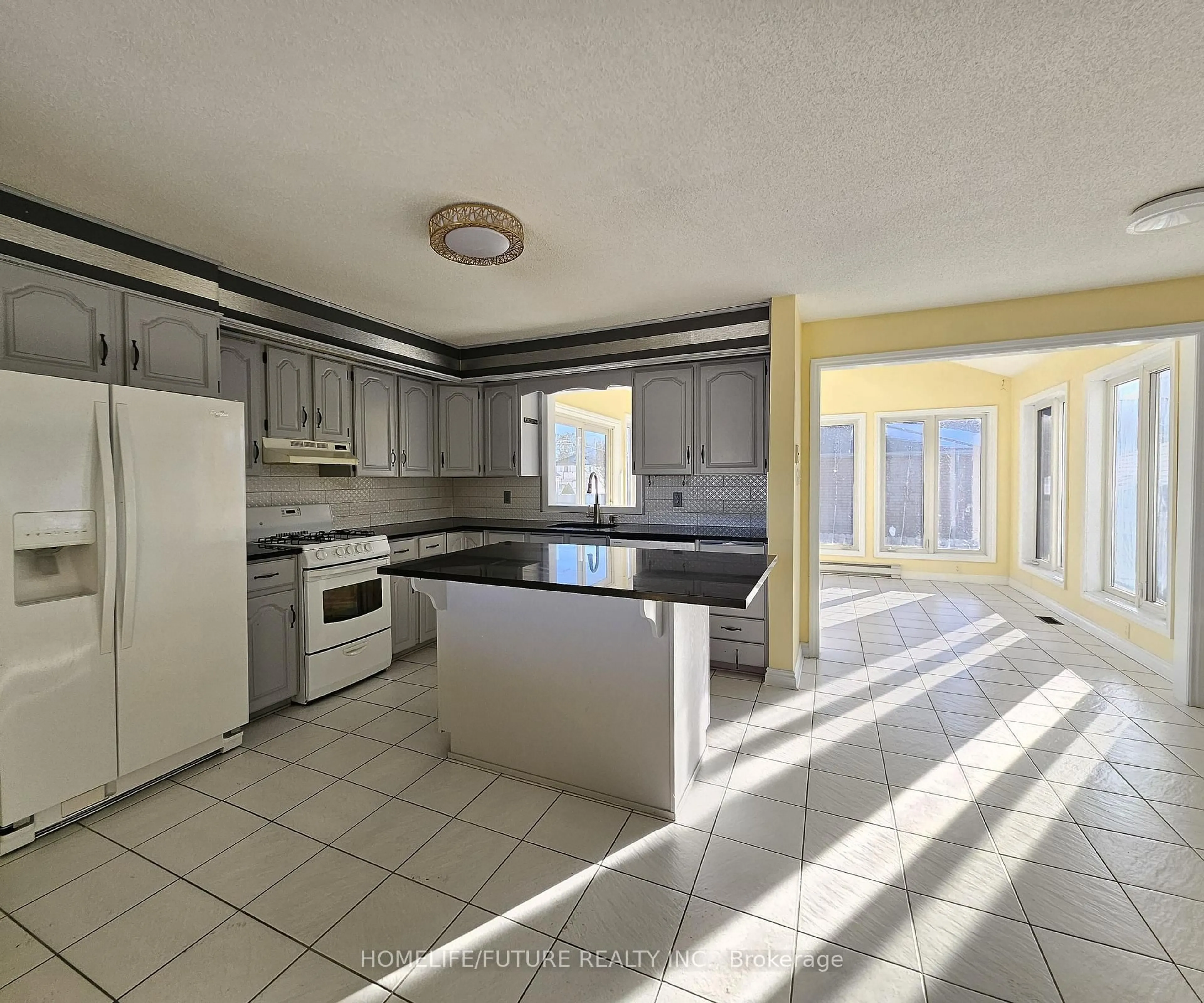 Unknown for 14 Latchford St, Belleville Ontario K1K 1K0