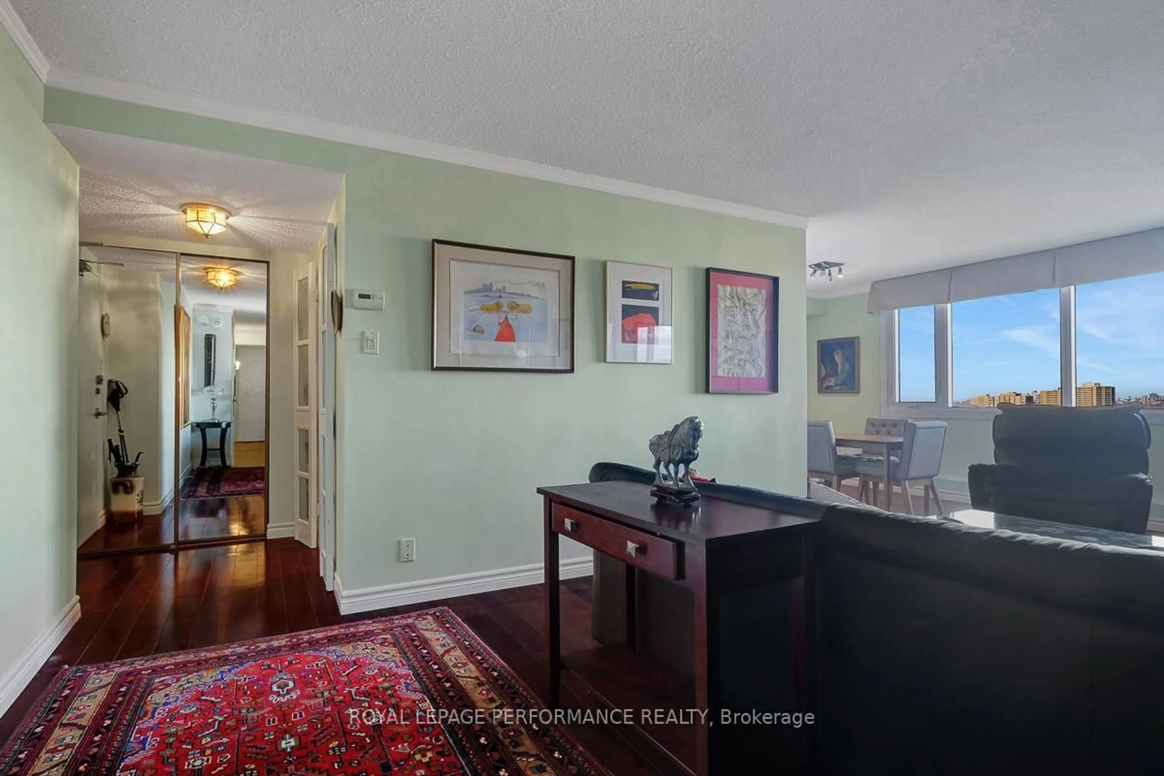 Unknown for 2625 Regina St #2105, Ottawa Ontario K2B 5W8