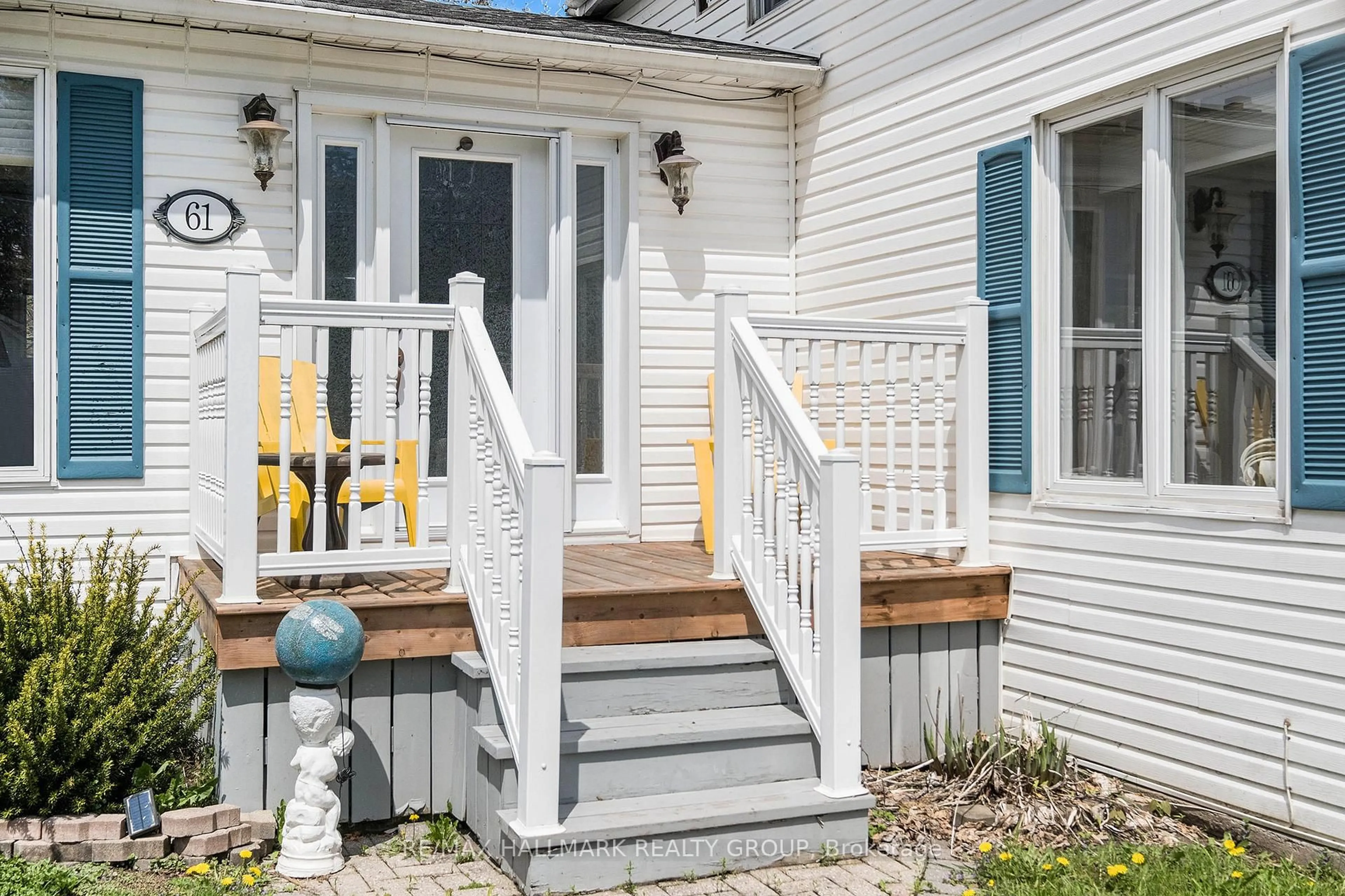 Unknown for 61 Emma St, North Dundas Ontario K0C 1H0