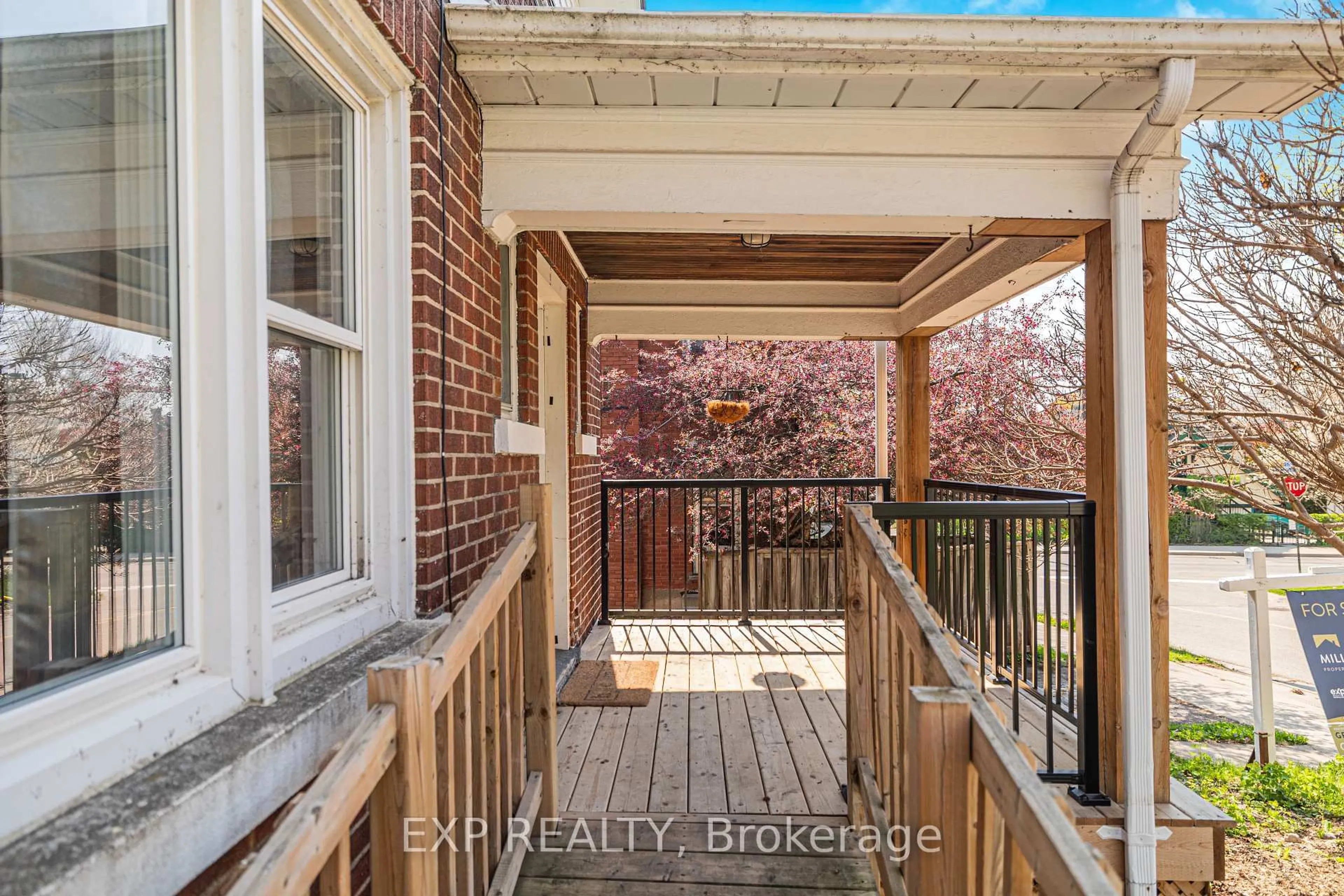 Unknown for 349 Luella St, Kitchener Ontario N2H 2J3