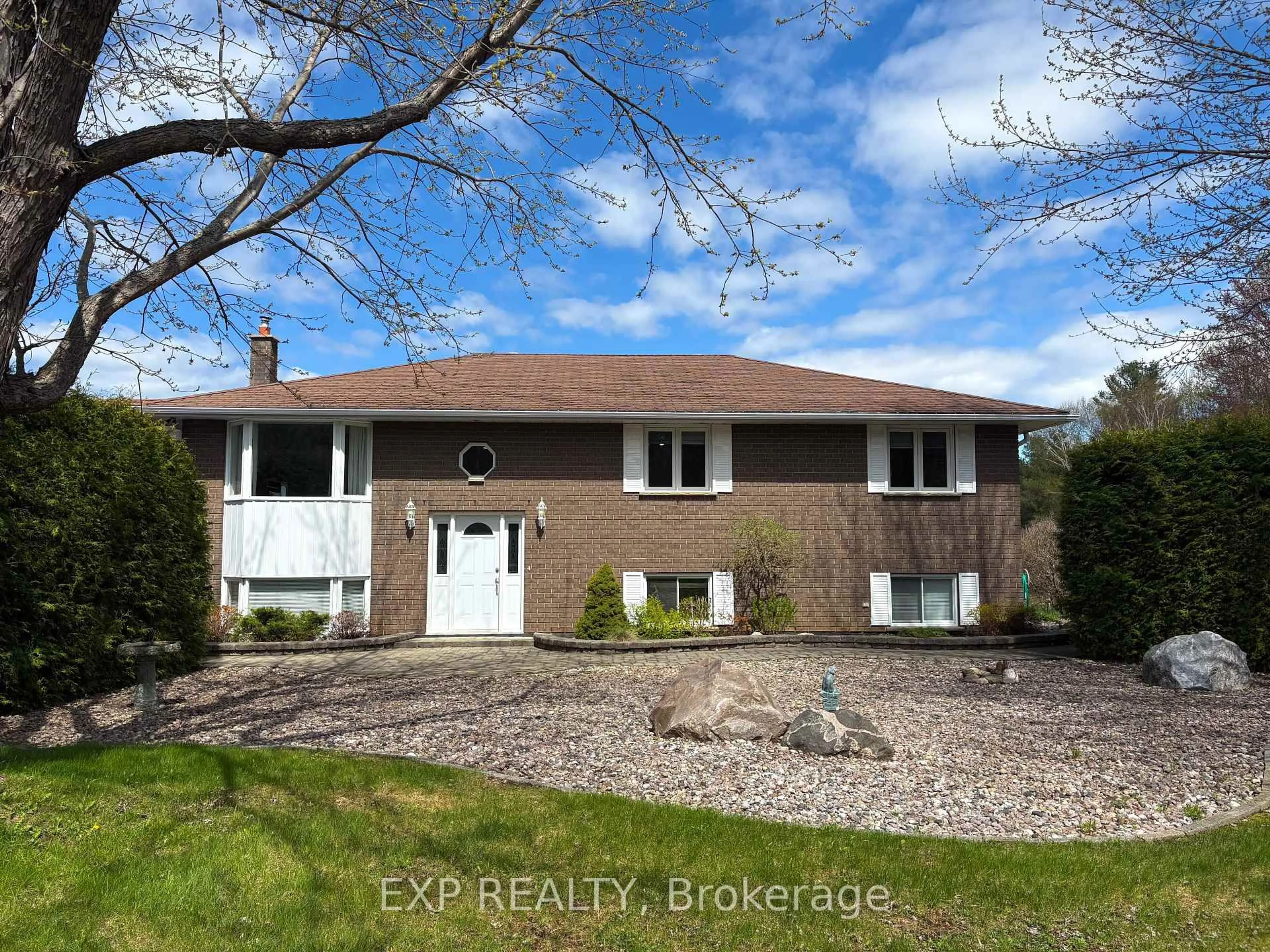 A pic from outside/outdoor area/front of a property/back of a property/a pic from drone, street for 330 Goshen Rd, Renfrew Ontario K7V 3Z4