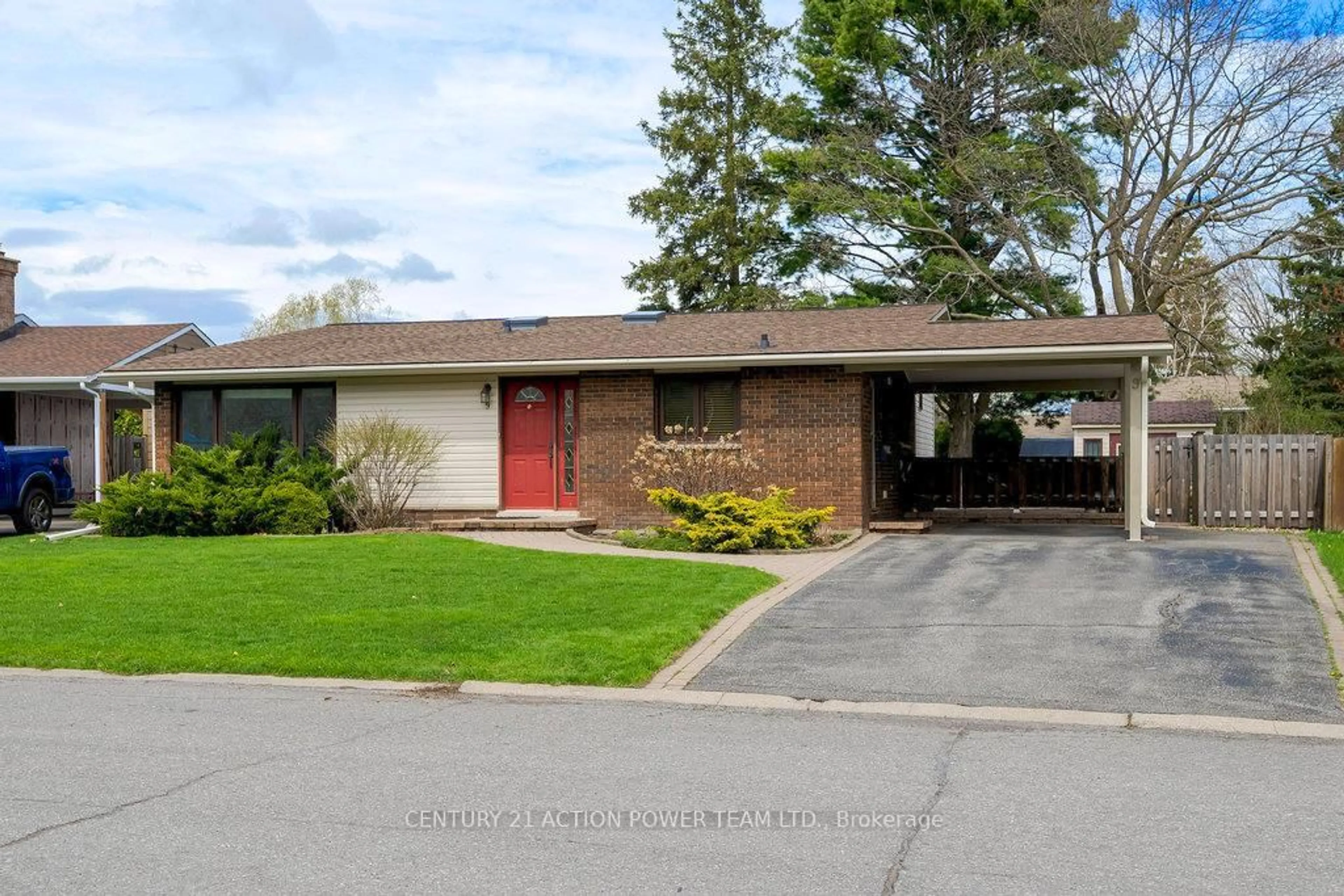 Home with brick exterior material, street for 9 Keewatin Cres, Ottawa Ontario K2E 5S2