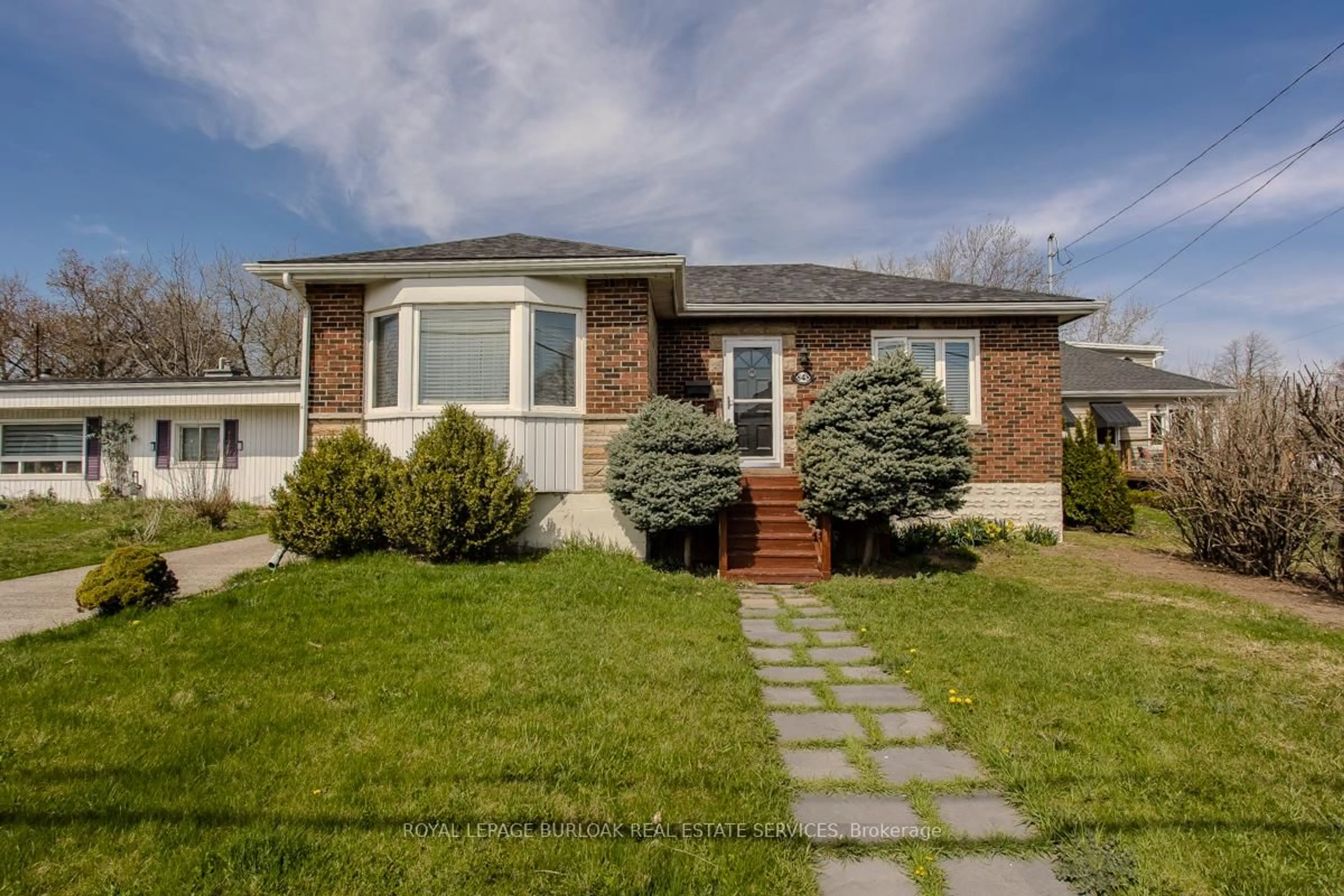 Home with brick exterior material, street for 848 Upper Wellington St, Hamilton Ontario L9A 3R9
