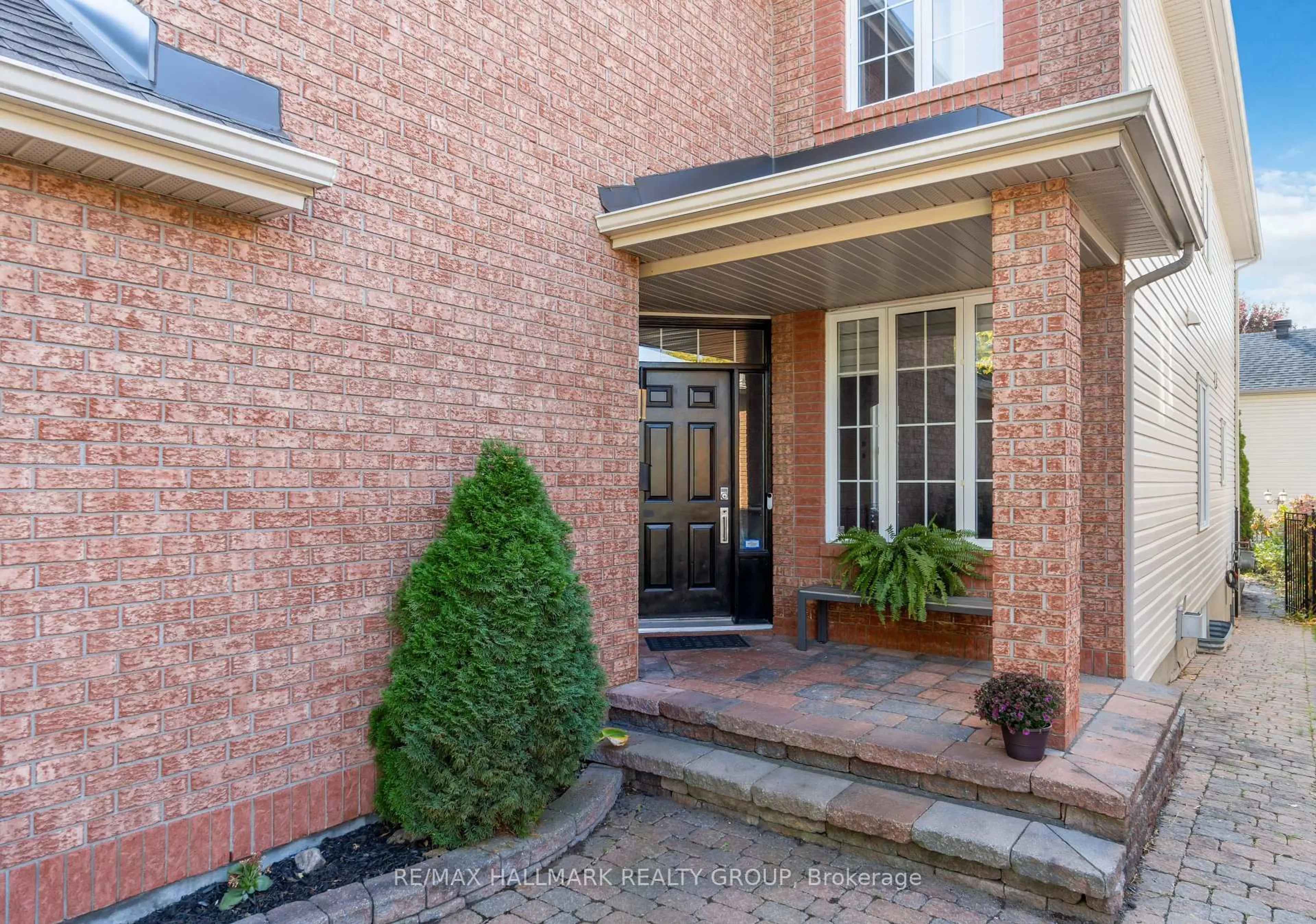 Home with brick exterior material, street for 104 Meadowcroft Cres, Ottawa Ontario K1J 1H1