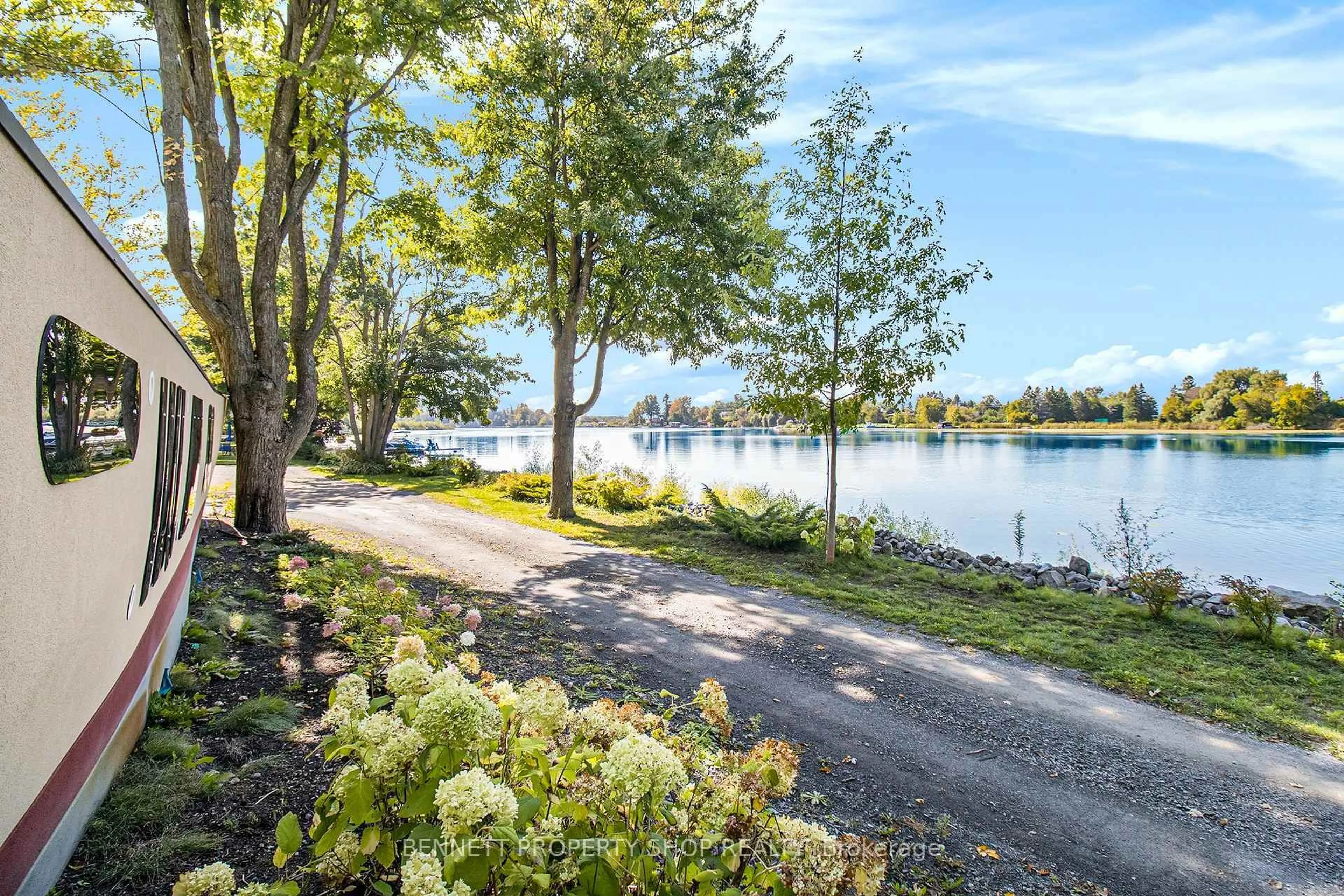 Patio, water/lake/river/ocean view for 5066K Lorne Bridge Rd, Ottawa Ontario K4M 1B4