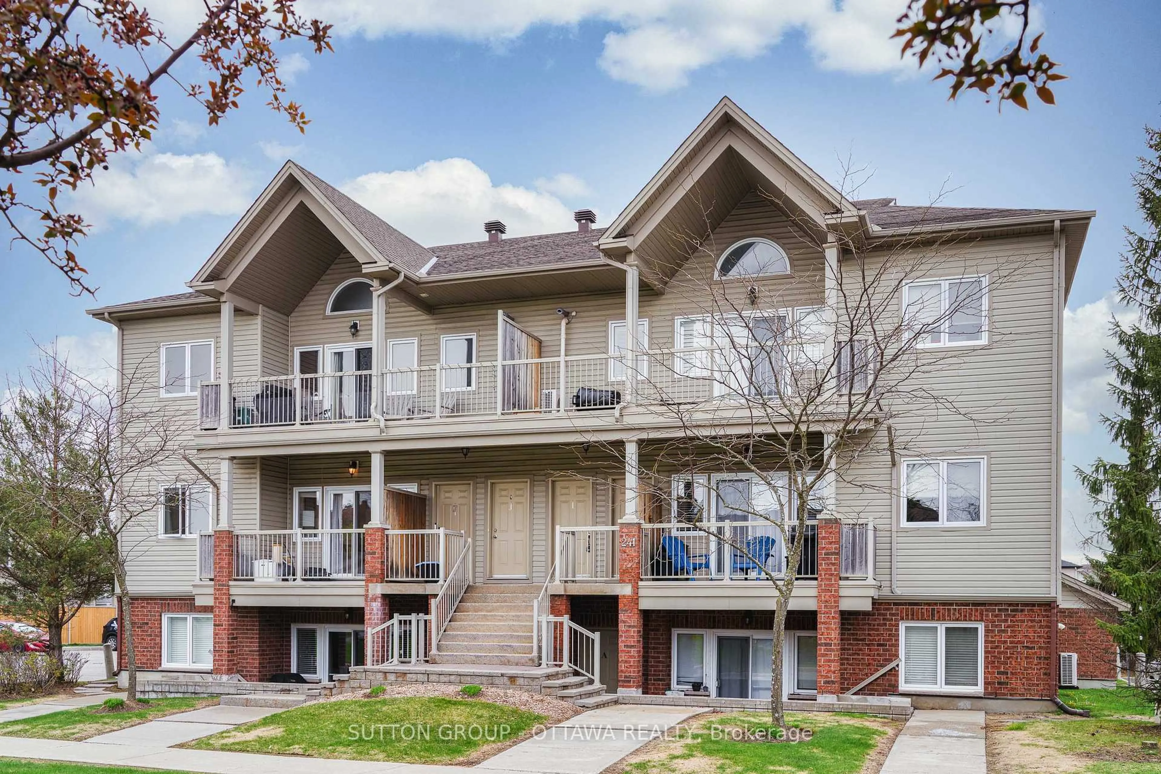 Unknown for 241 Crestway Dr #F, Ottawa Ontario K2G 0A9