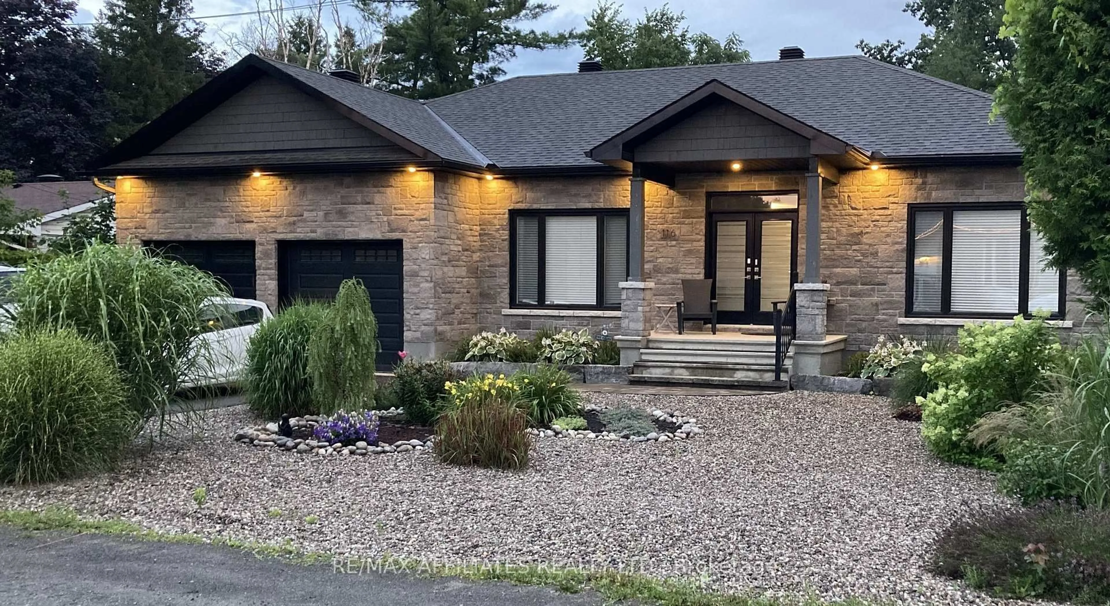 Home with brick exterior material, street for 116 Queen Charlotte St, Richmond Ontario K0A 2Z0