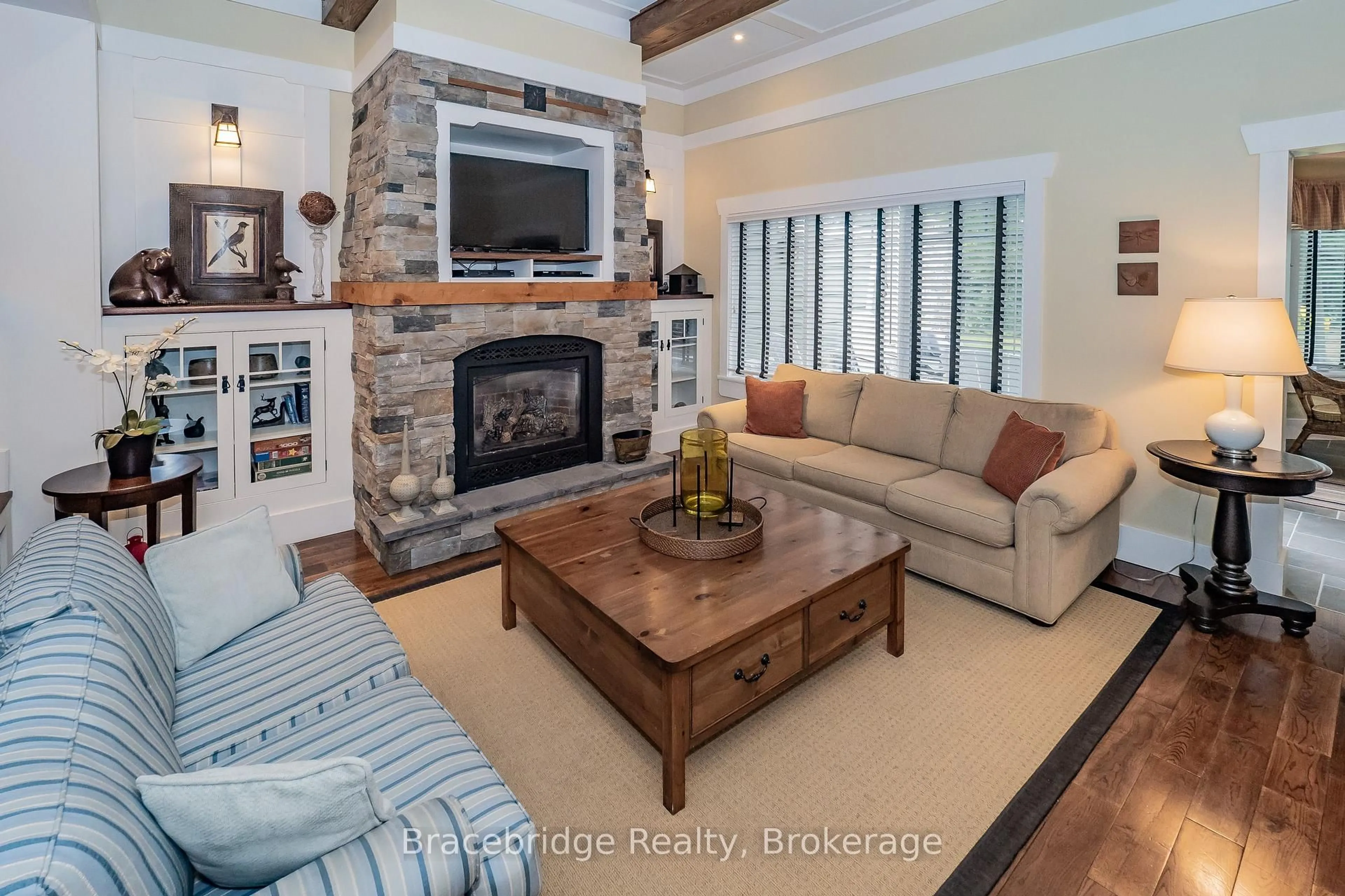 Living room with furniture, unknown for 1020 Birch Glen Rd #Villa W1 or W10, Lake of Bays Ontario P0B 1A0