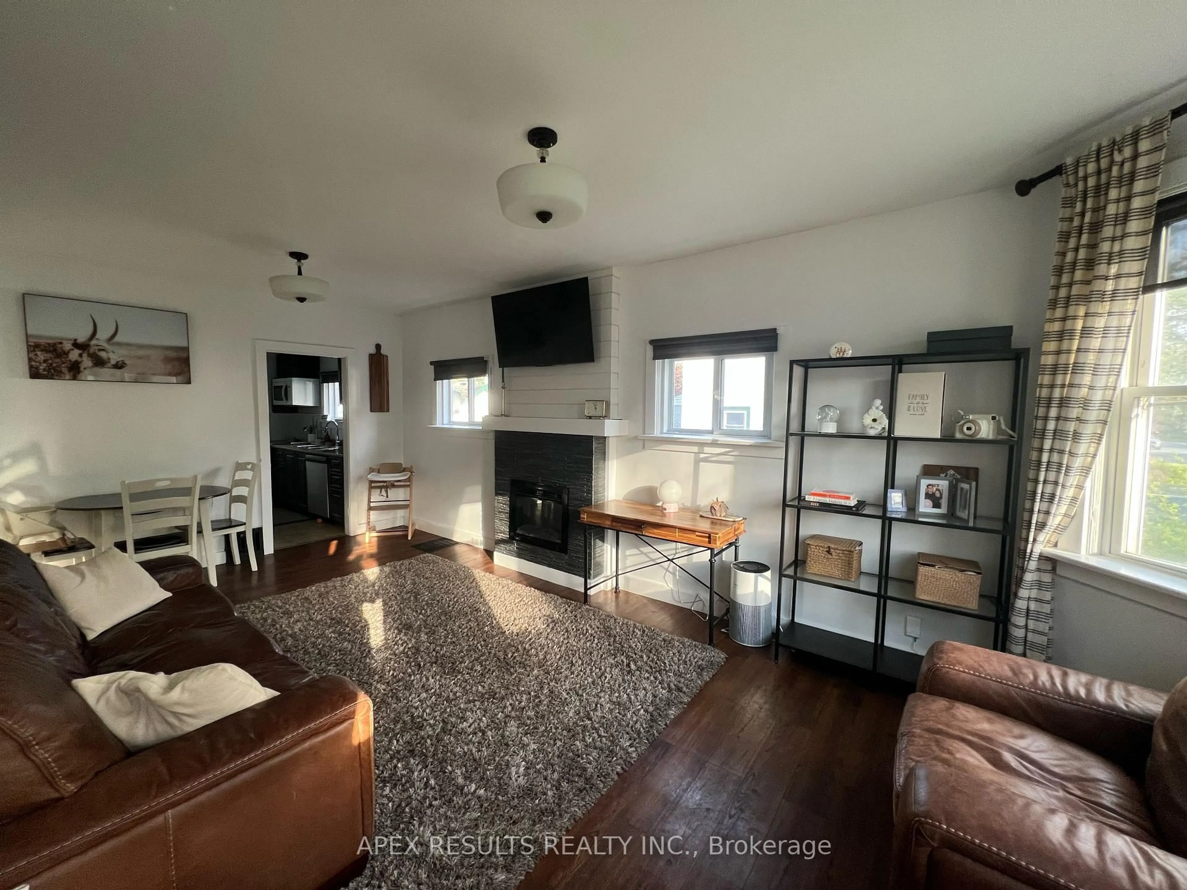 Living room with furniture, unknown for 267 Bleecker Ave, Belleville Ontario K8N 3V3