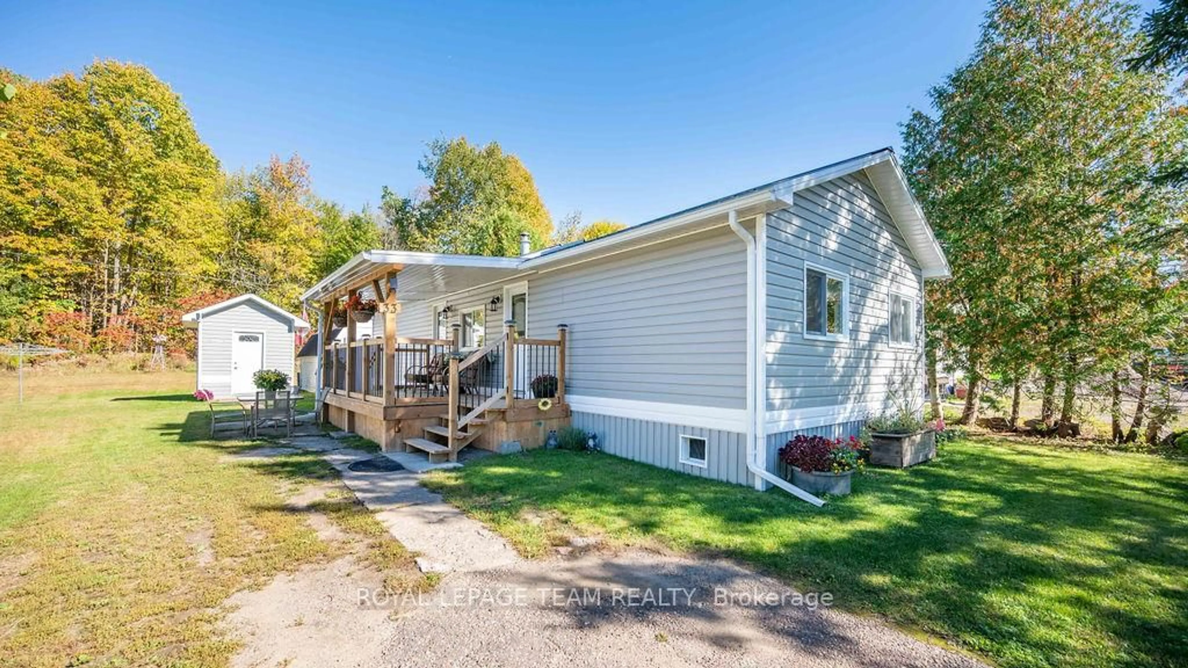 Home with vinyl exterior material, street for 33 Robert Colin Lane, Cobden Ontario K0J 1K0