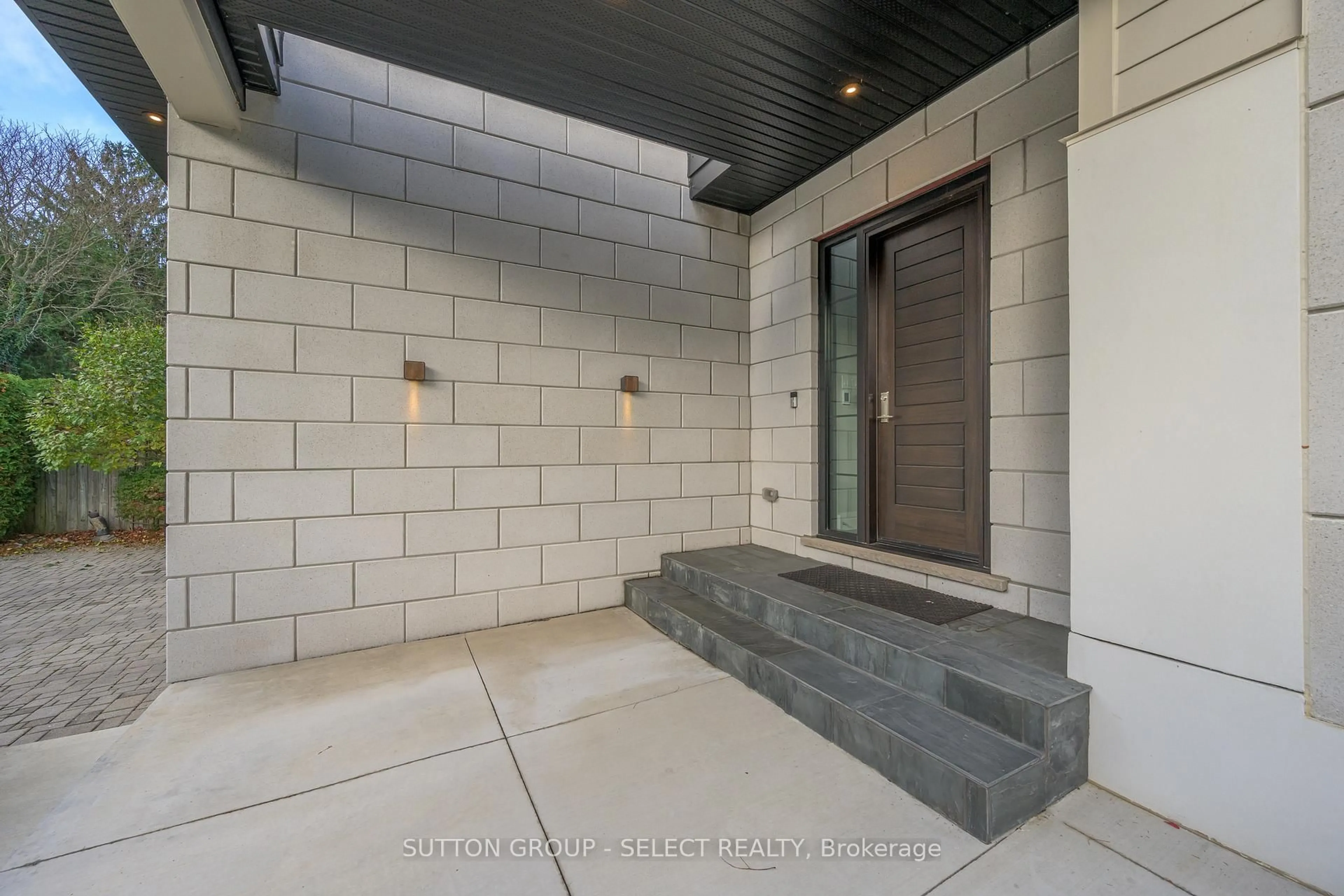 Unknown for 301 Waterstone Pl, London North Ontario N6H 5N2