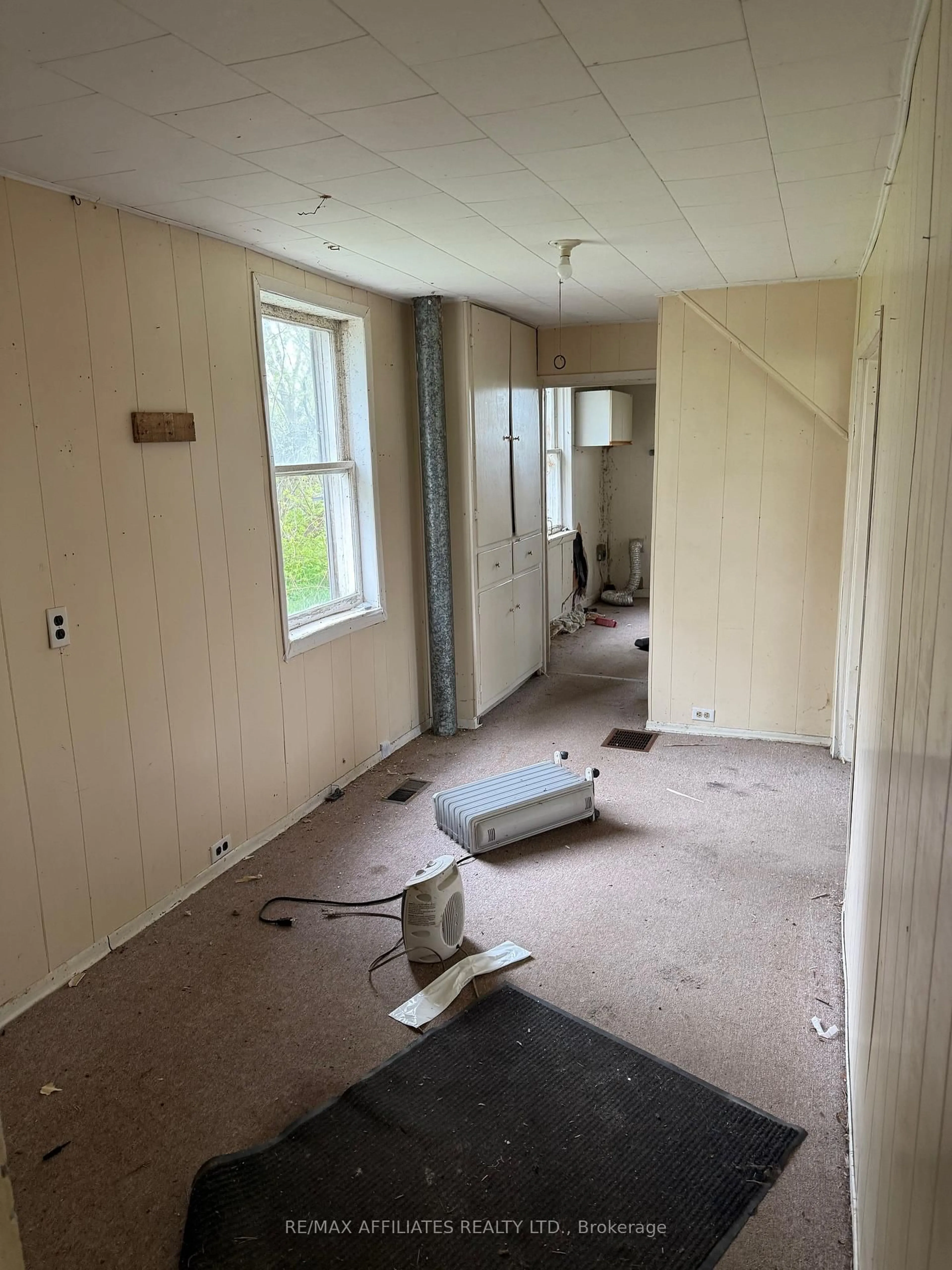 A pic of a room for 15554 SAVING St, South Stormont Ontario K0C 1Y0