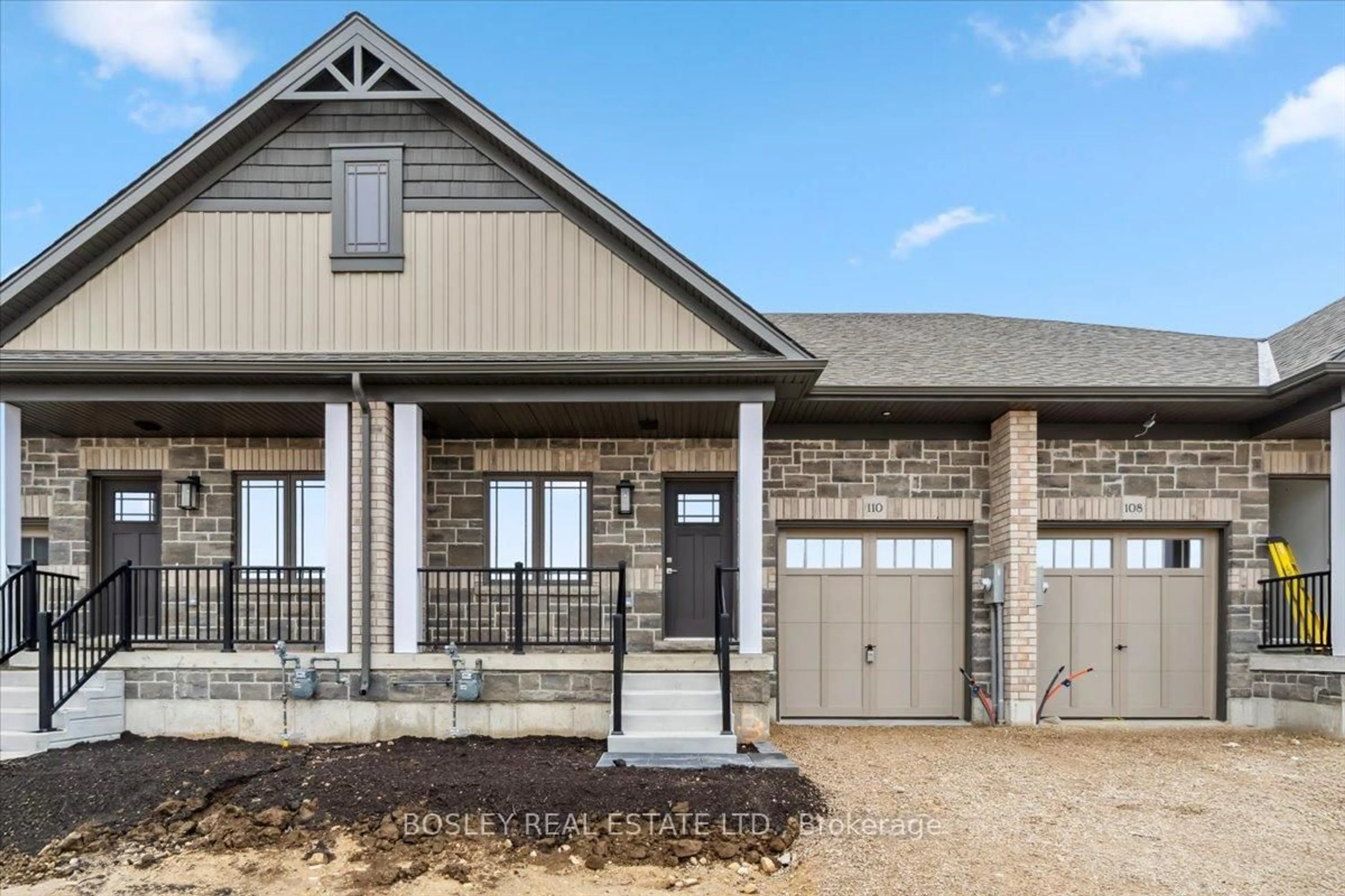 Home with brick exterior material, unknown for 110 Herbert Ave, Grey Highlands Ontario N0C 1H0