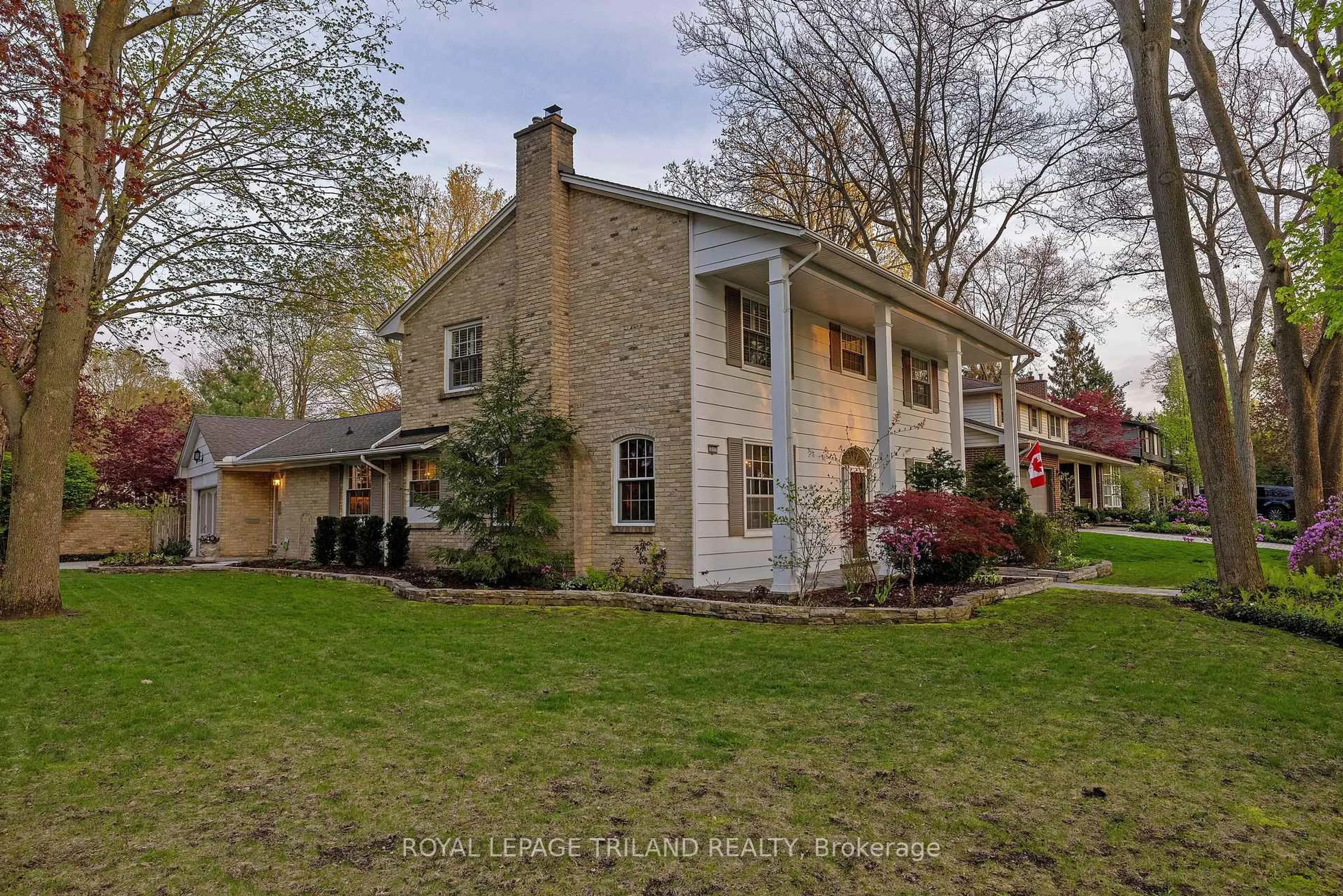Home with brick exterior material, street for 217 Hunt Club Dr, London North Ontario N6H 3Y8