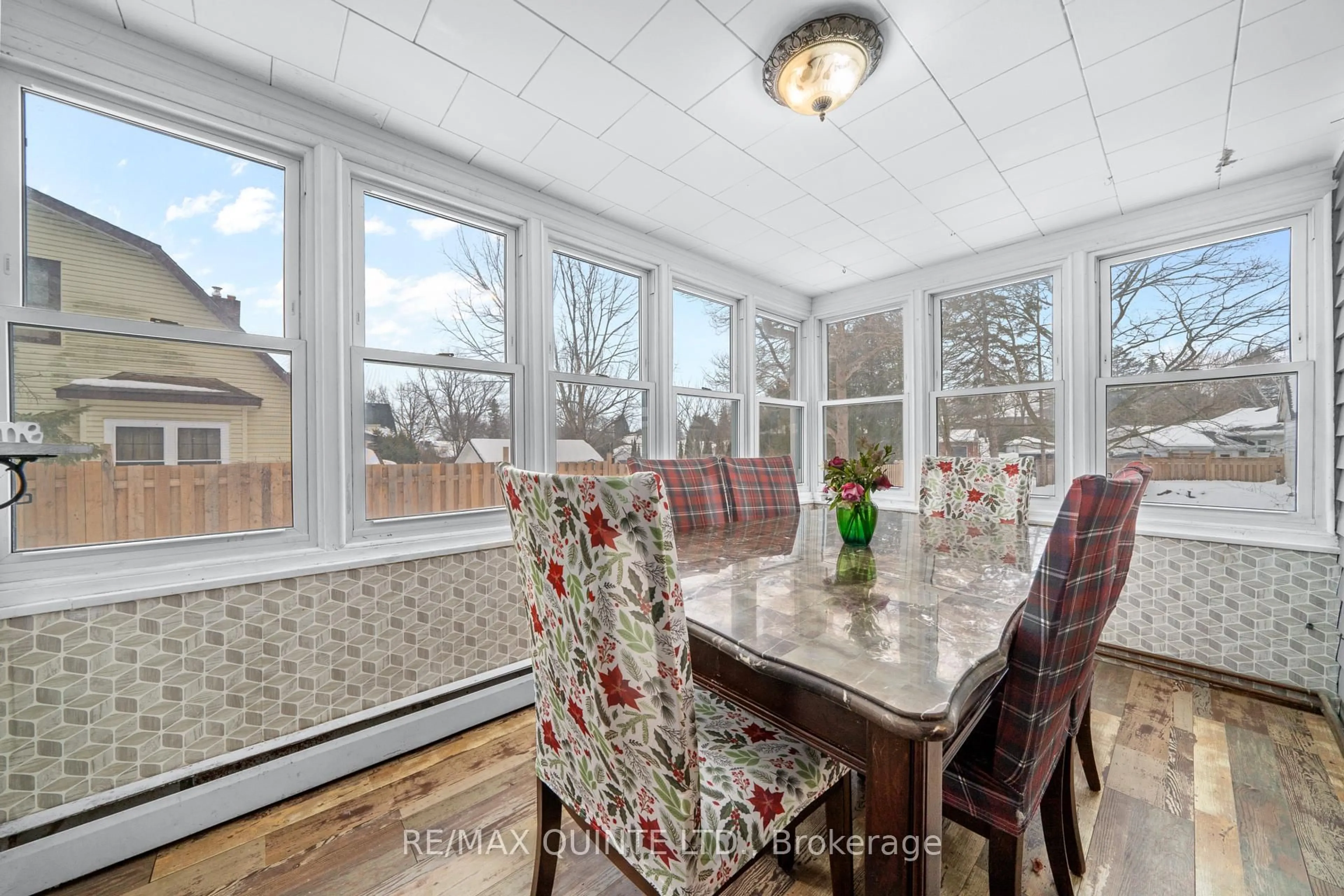 Dining room, ceramic/tile floor for 48 Young St, Brighton Ontario K0K 1H0