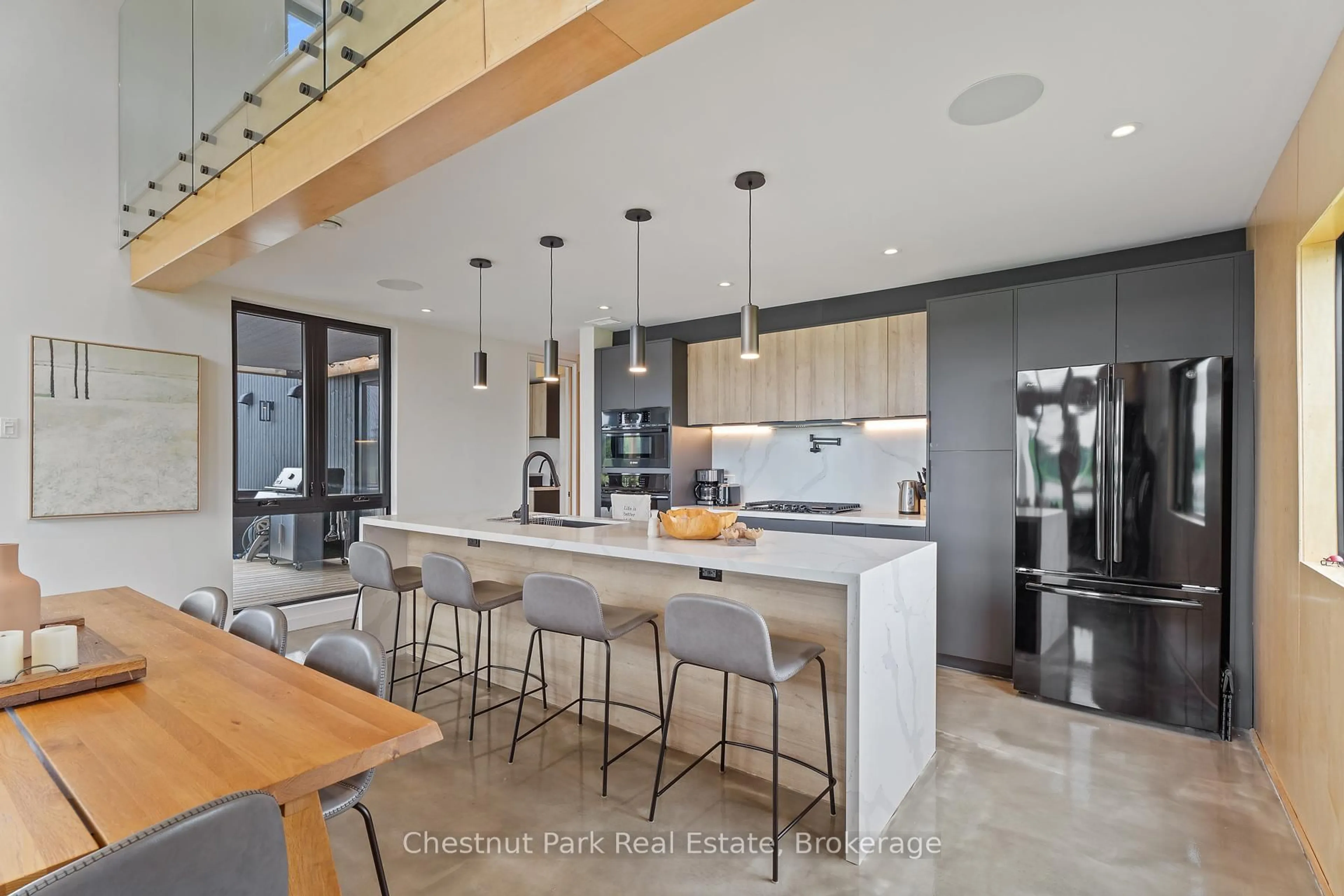 Open concept kitchen, unknown for 1594 Doe Lake Rd, Gravenhurst Ontario P1P 1R3