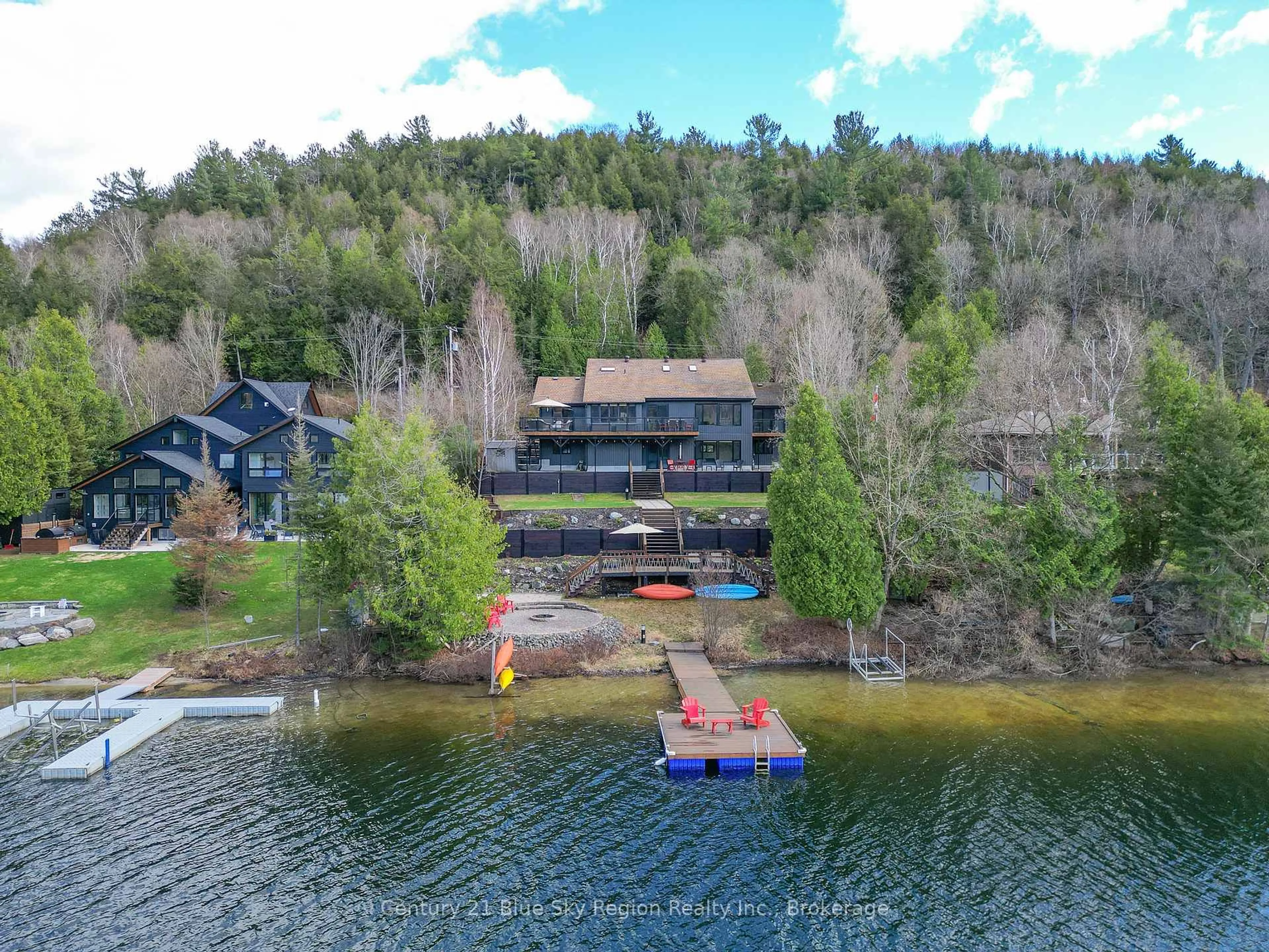A pic from outside/outdoor area/front of a property/back of a property/a pic from drone, water/lake/river/ocean view for 155 WEST PENINSULA Rd, North Bay Ontario P1B 8G4
