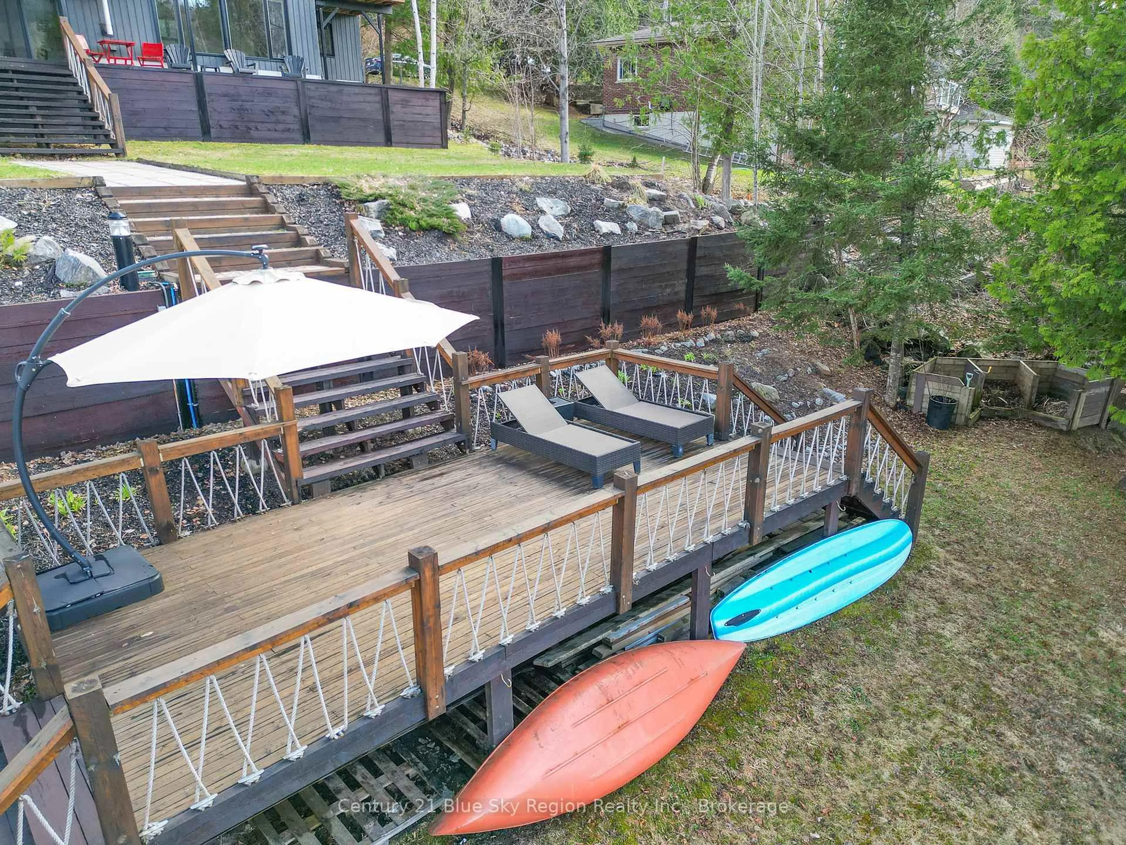 A pic from outside/outdoor area/front of a property/back of a property/a pic from drone, water/lake/river/ocean view for 155 WEST PENINSULA Rd, North Bay Ontario P1B 8G4