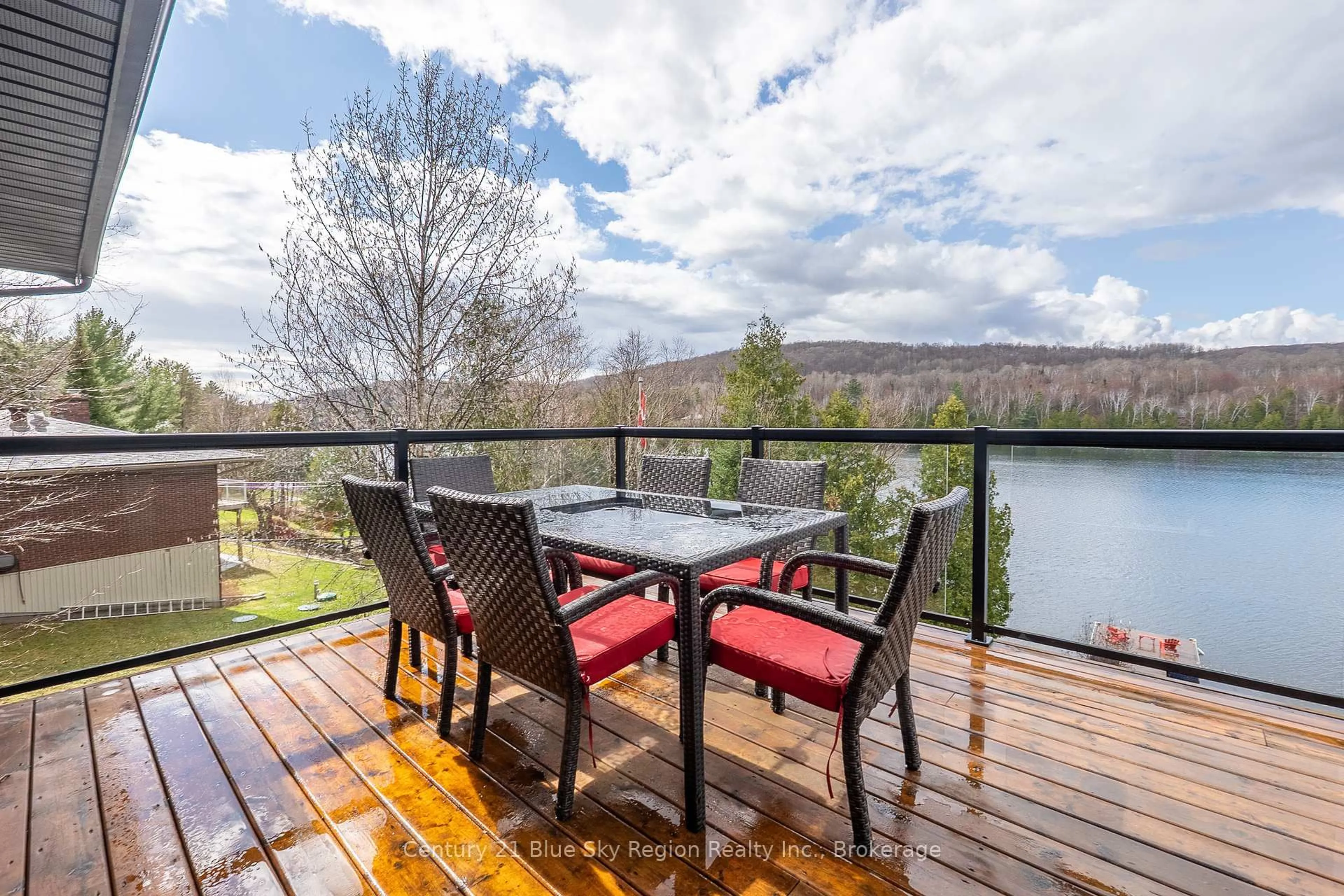 Patio, water/lake/river/ocean view for 155 WEST PENINSULA Rd, North Bay Ontario P1B 8G4