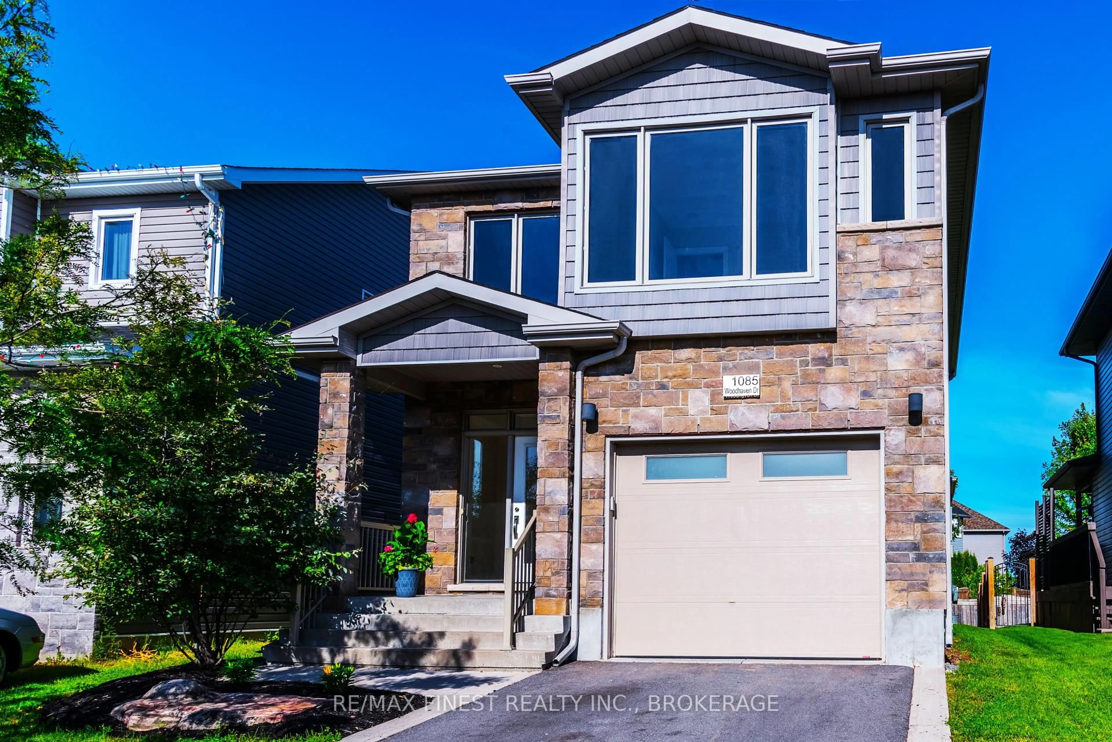 Home with brick exterior material, street for 1085 Woodhaven Dr, Kingston Ontario K7P 0H7