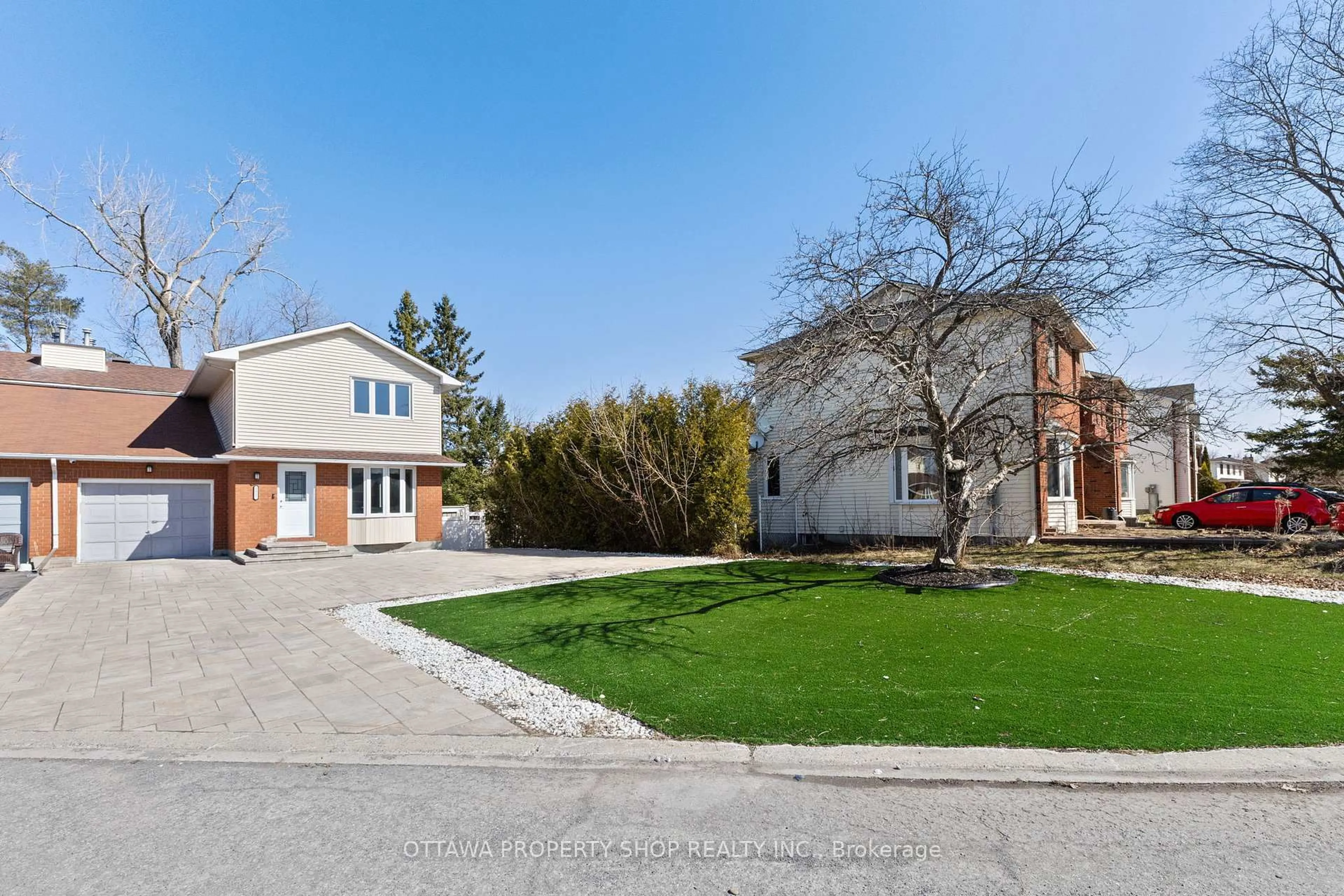 Home with brick exterior material, street for 2837 Gothwood Pl, Ottawa Ontario K1T 2V4