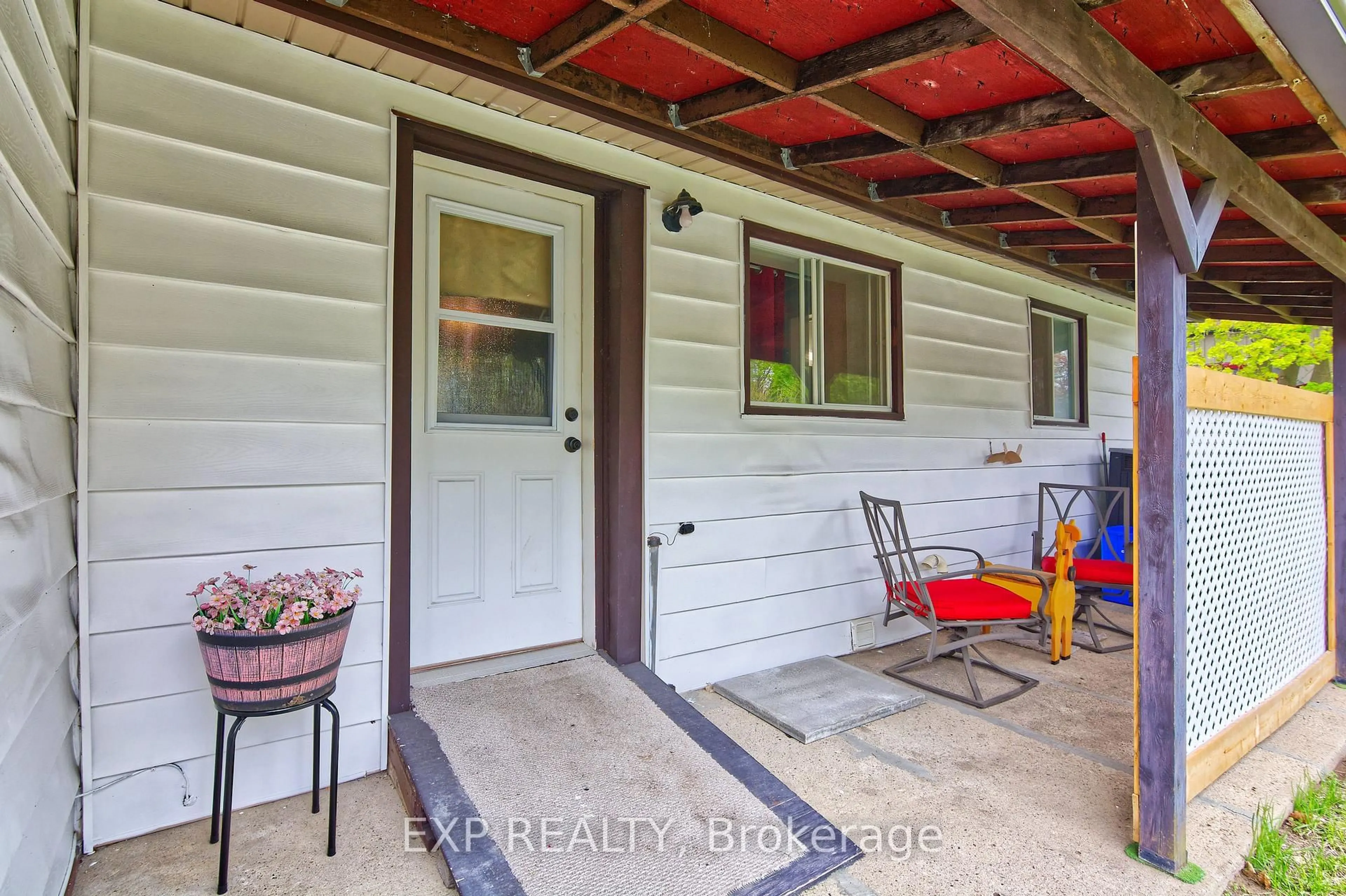 Unknown for 59 St George St, Aylmer Ontario N5H 2M2