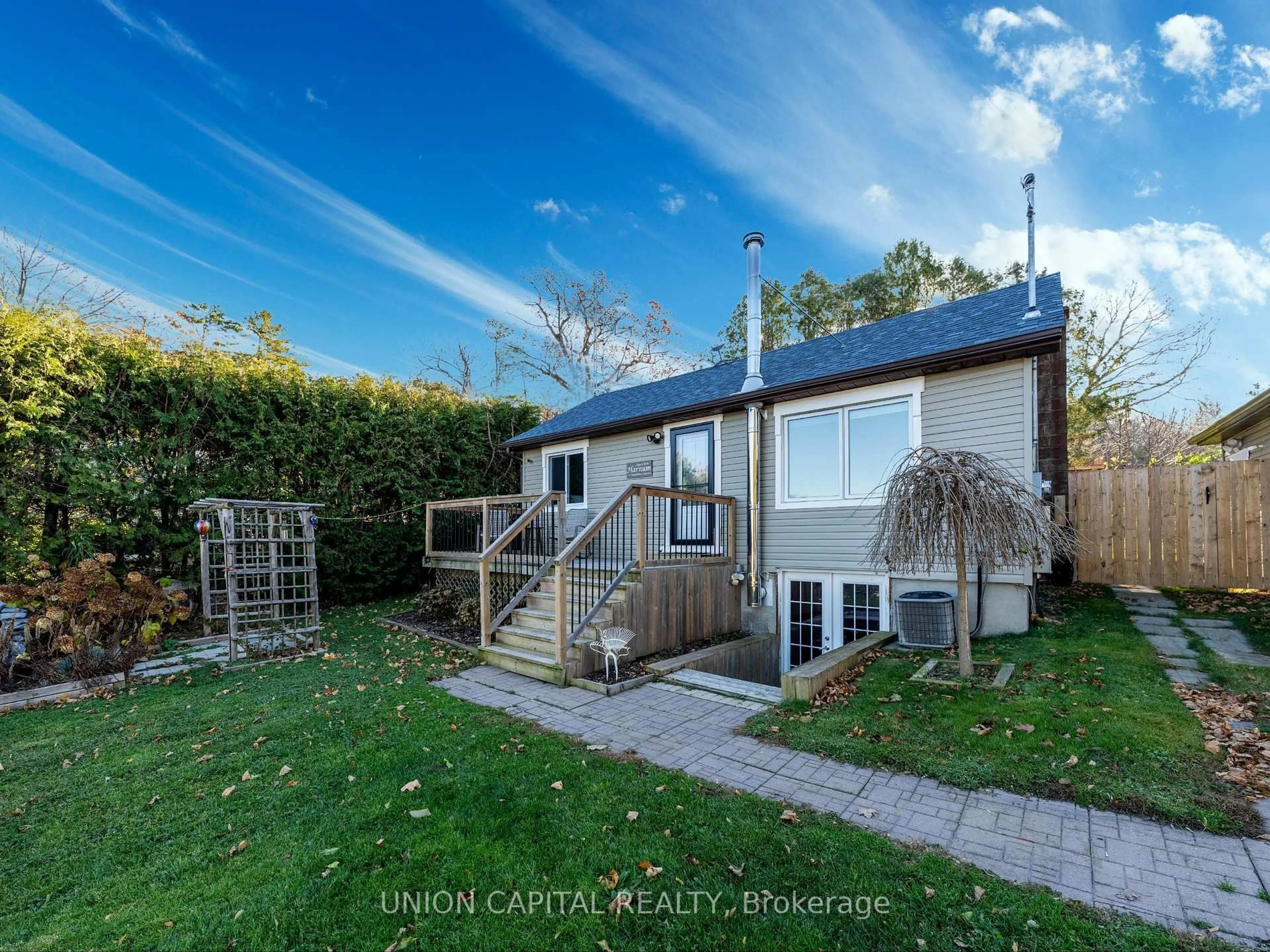 A pic from outside/outdoor area/front of a property/back of a property/a pic from drone, street for 5193 Cook Rd #215, Hamilton Township Ontario K0L 1E0
