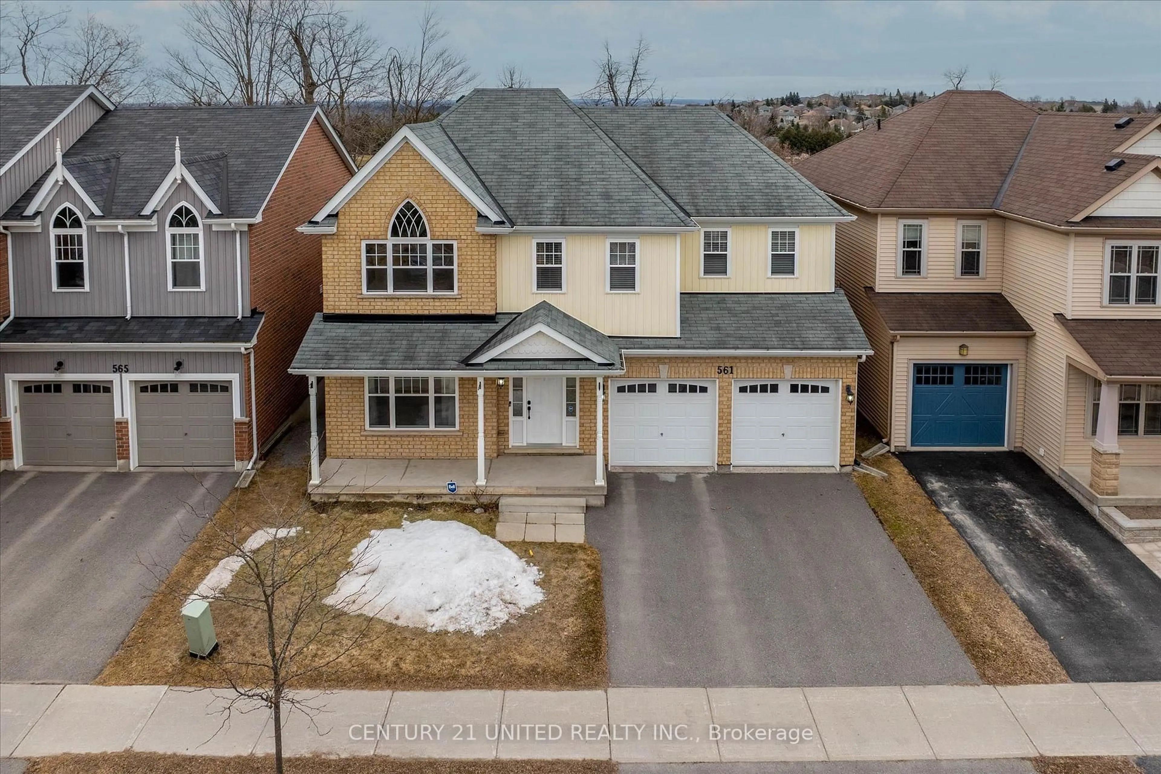 A pic from outside/outdoor area/front of a property/back of a property/a pic from drone, street for 561 Grange Way, Peterborough North Ontario K9H 0G7