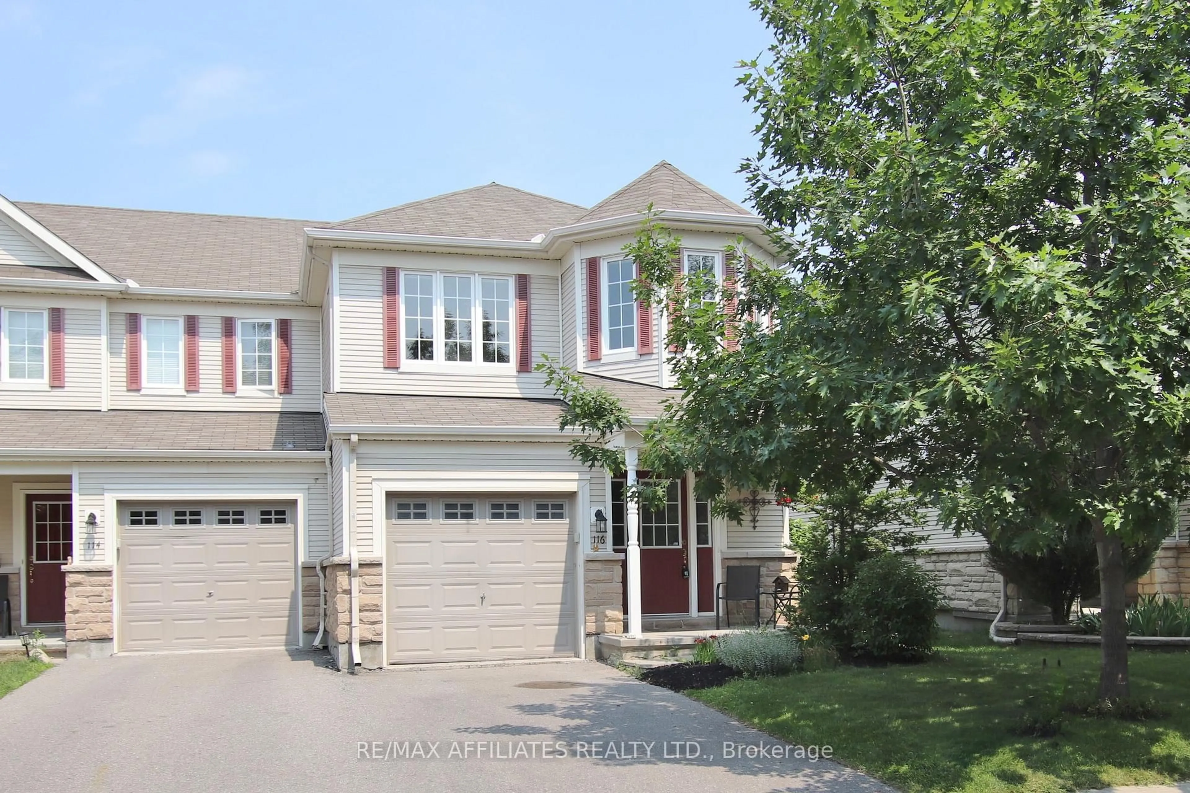 Unknown for 116 Braddock Private, Ottawa Ontario K2J 0E7