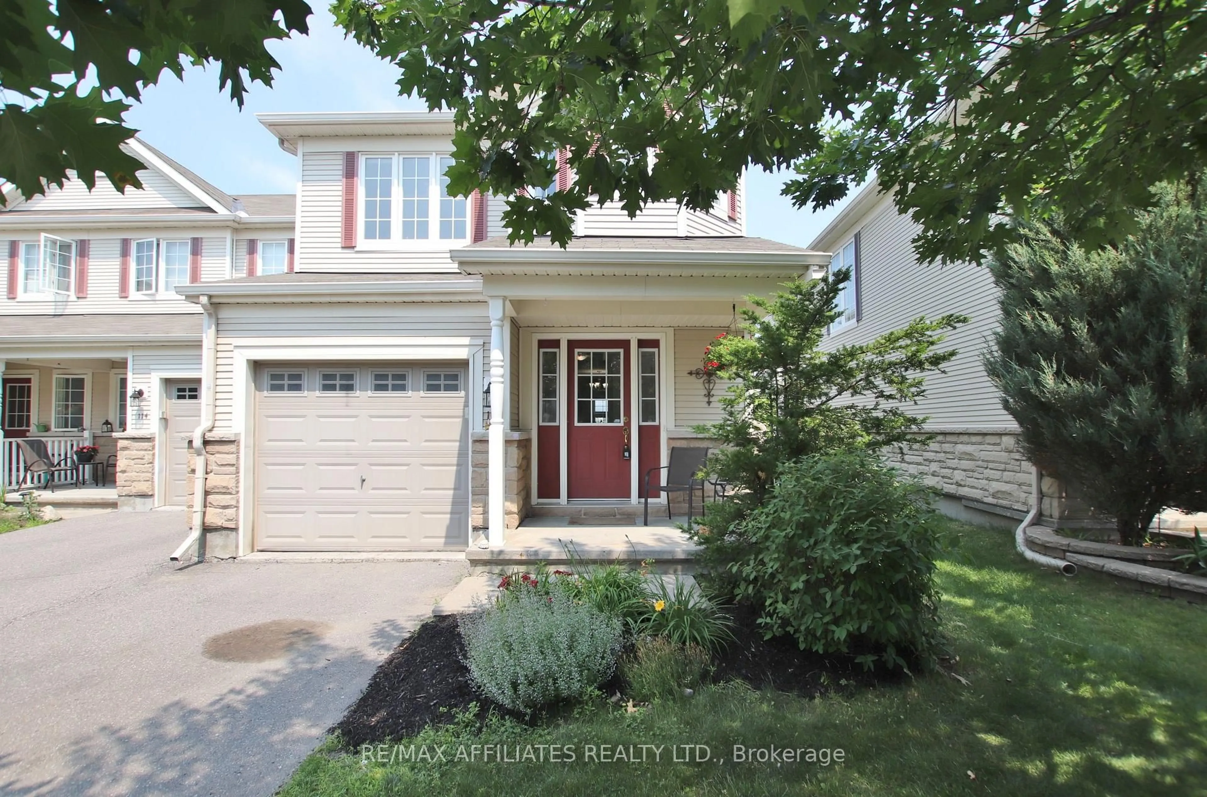 Unknown for 116 Braddock Private, Ottawa Ontario K2J 0E7
