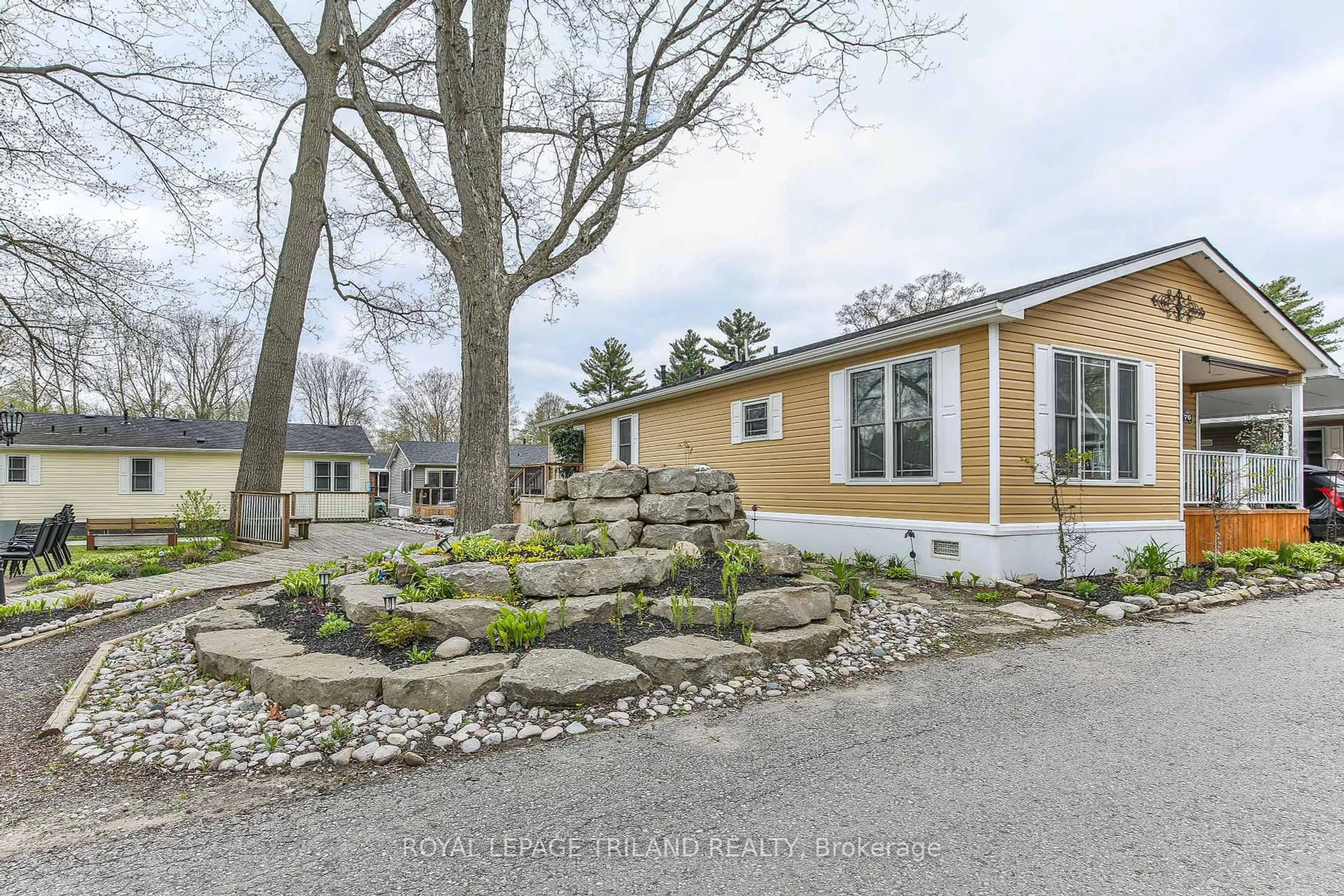 Unknown for 22790 Amiens Rd #76, Middlesex Centre Ontario N0L 1R0