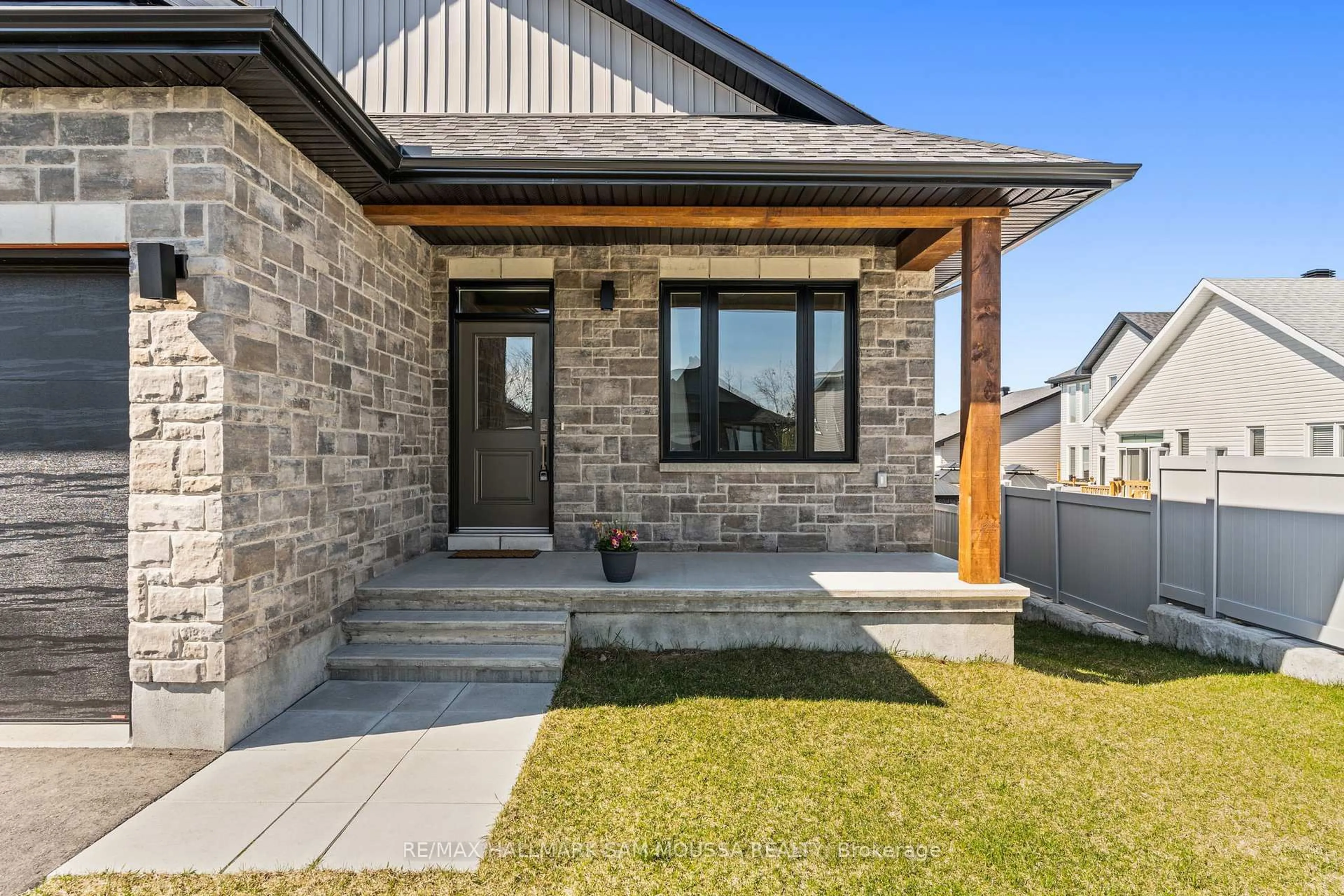 Home with brick exterior material, street for 664 Bracewell St, Almonte Ontario K0A 1A0