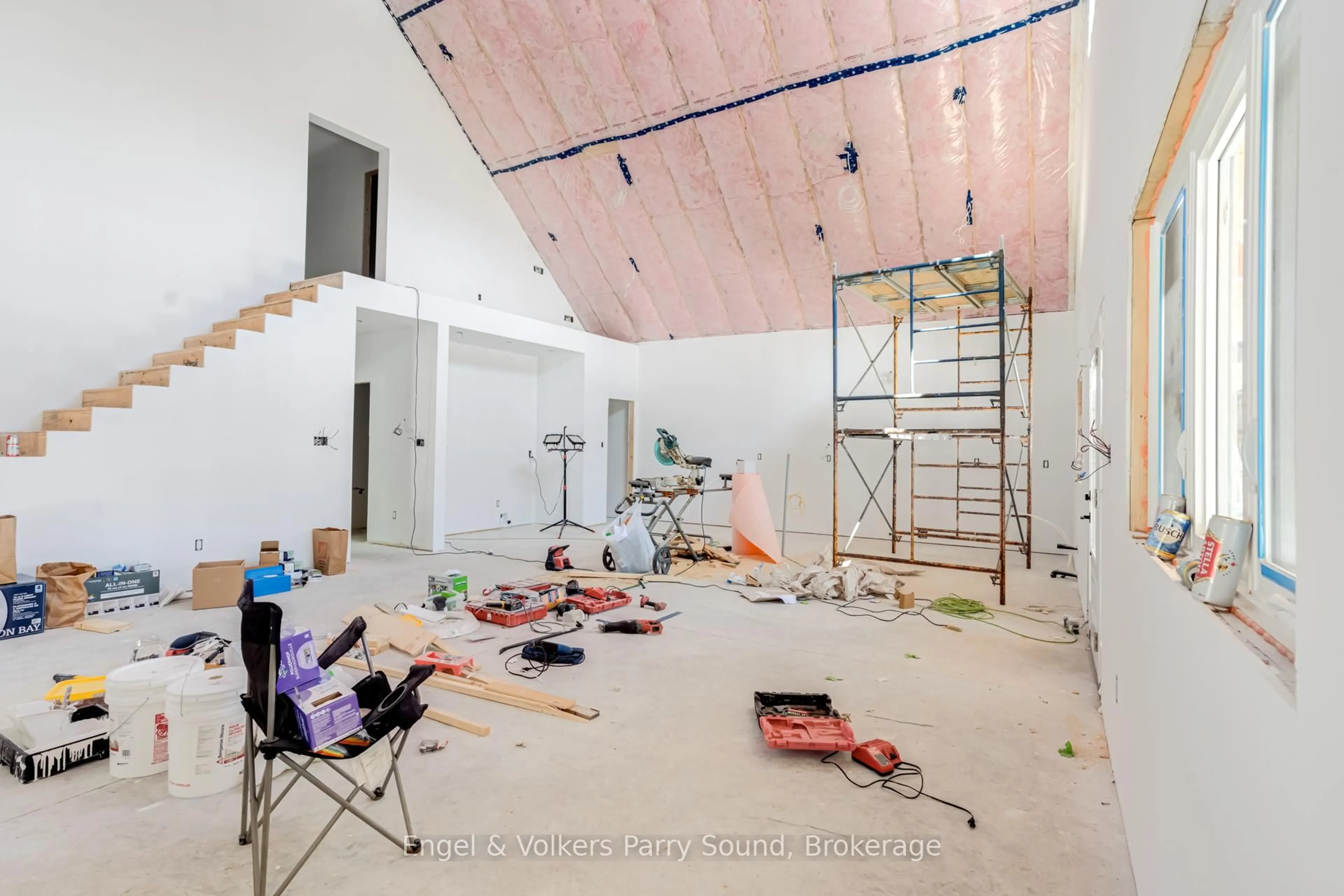 A pic of a room for 16 LAKE FOREST Dr, McDougall Ontario P2A 2W9