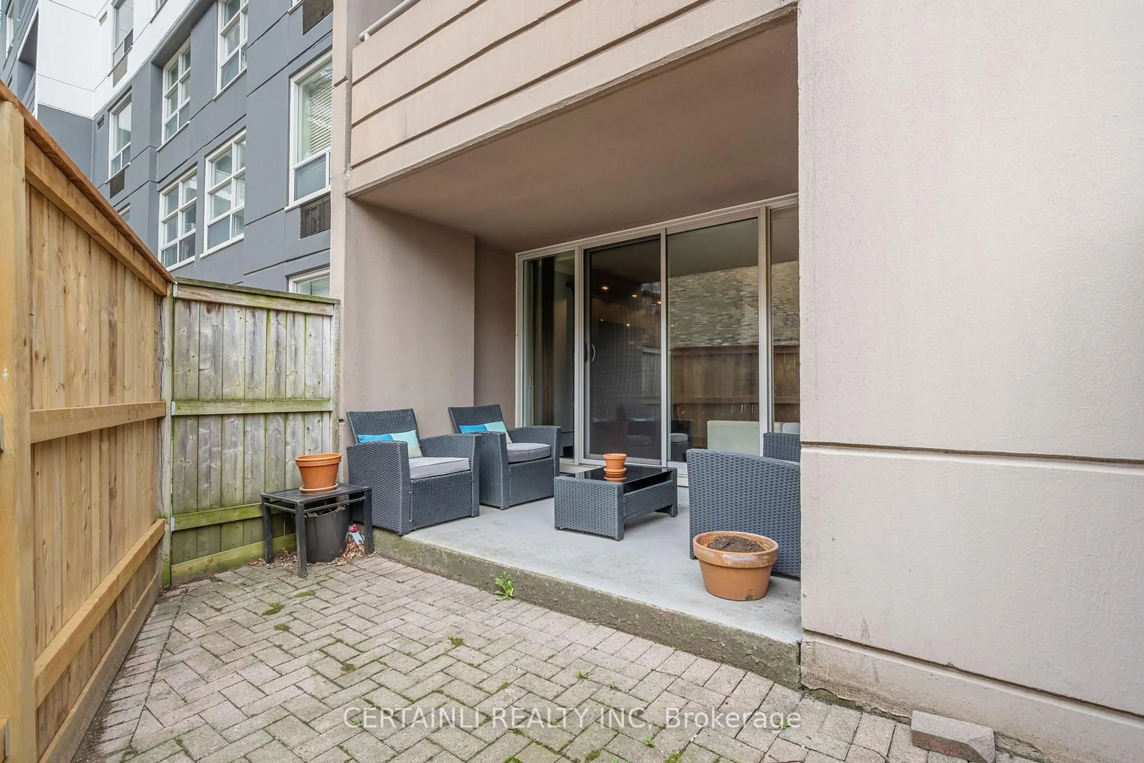 Patio, street for 155 Kent St #106, London East Ontario N6A 5N7